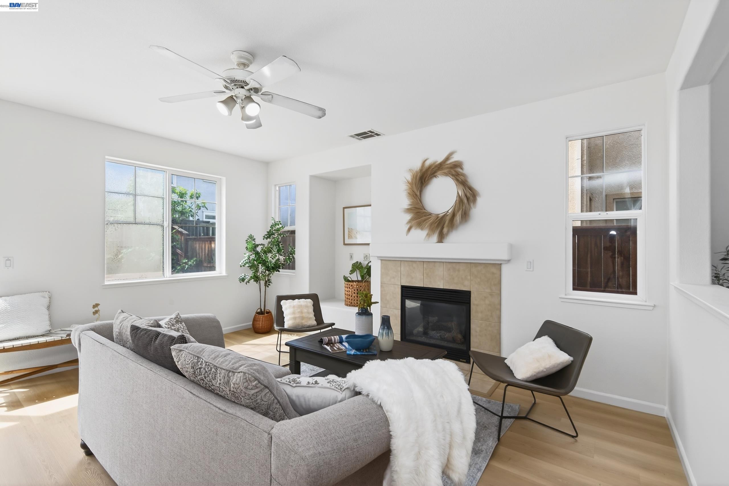 Detail Gallery Image 17 of 49 For 253 Balsam St, Pittsburg,  CA 94565 - 4 Beds | 2/1 Baths