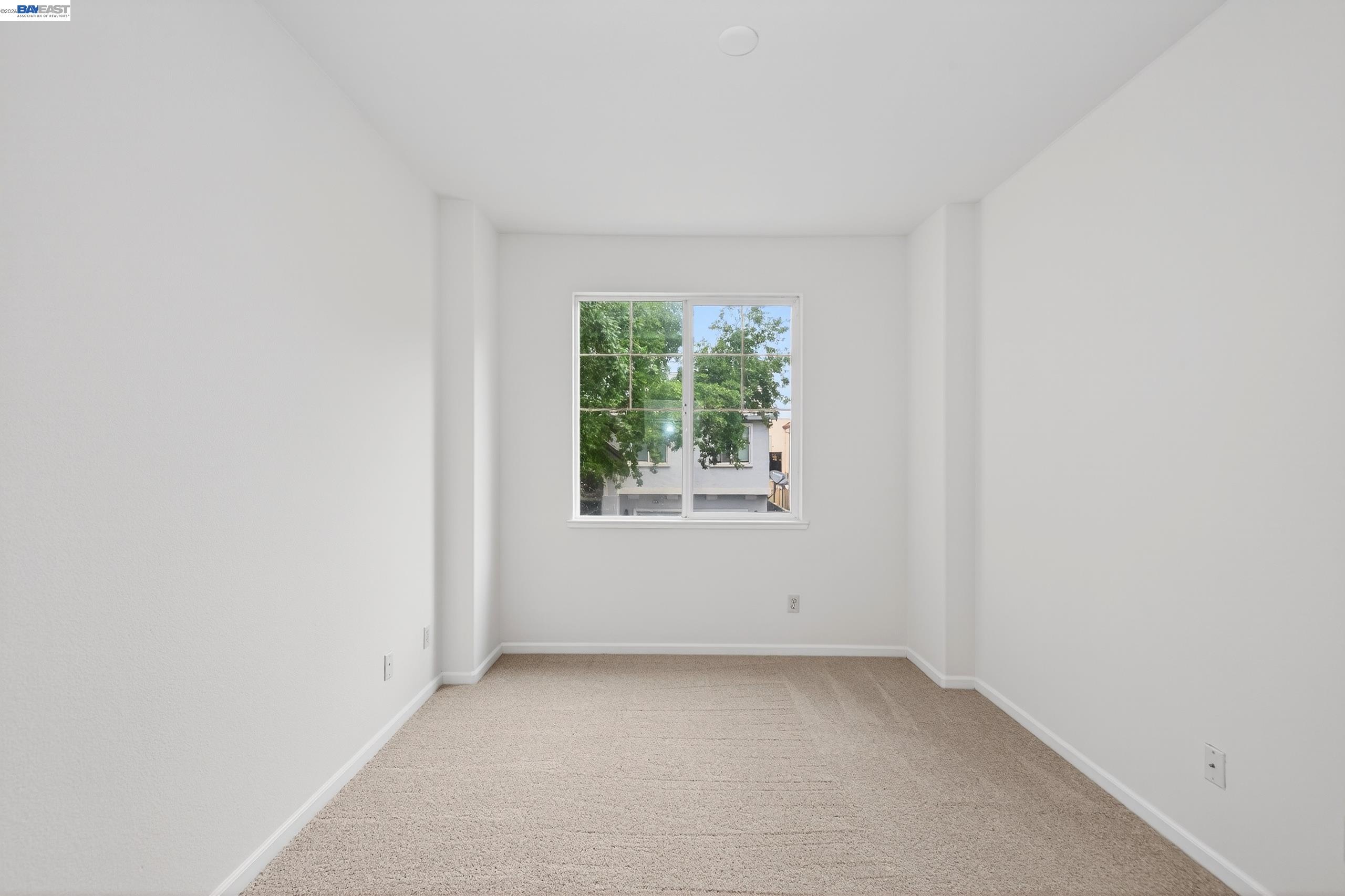 Detail Gallery Image 39 of 49 For 253 Balsam St, Pittsburg,  CA 94565 - 4 Beds | 2/1 Baths