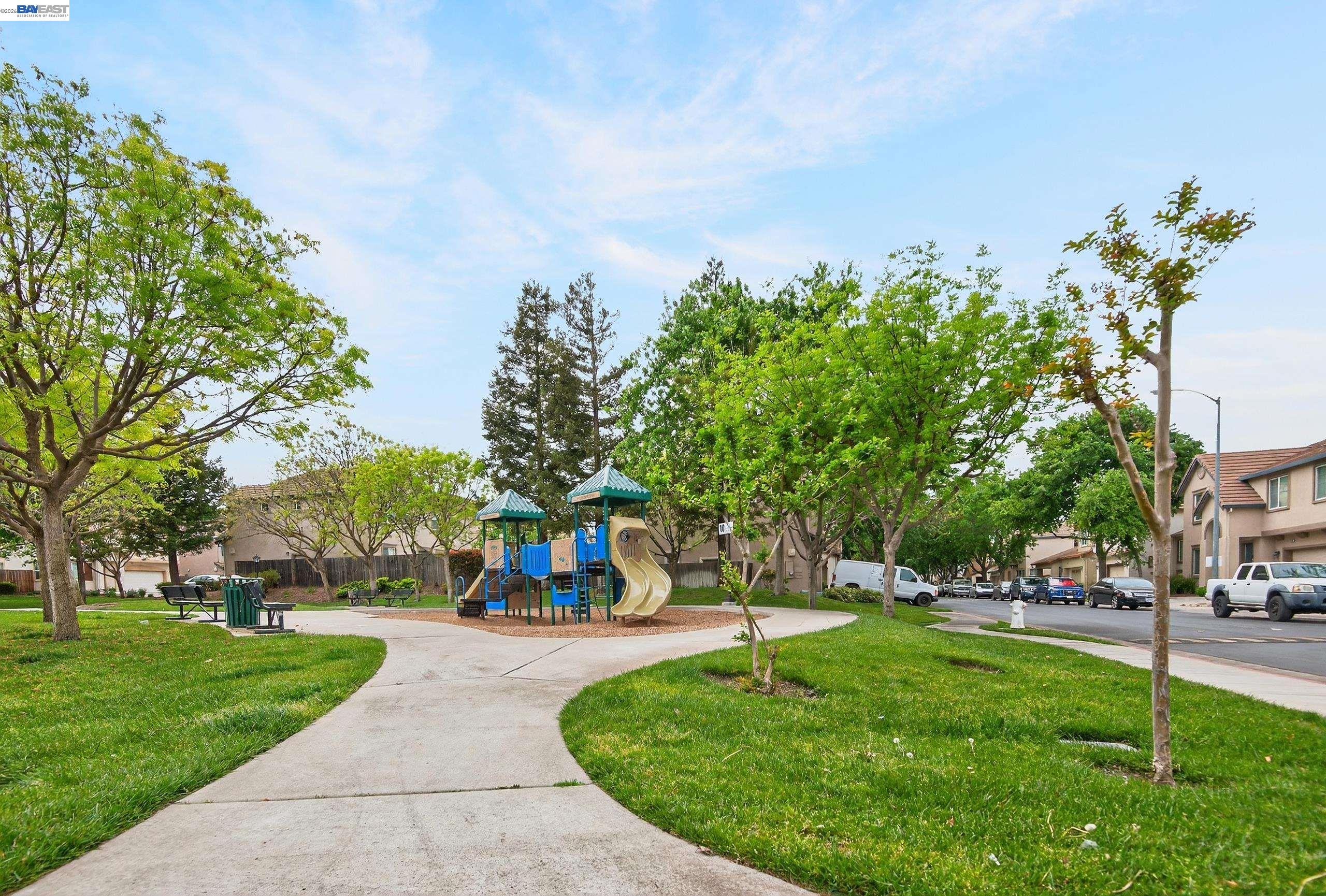 Detail Gallery Image 46 of 49 For 253 Balsam St, Pittsburg,  CA 94565 - 4 Beds | 2/1 Baths