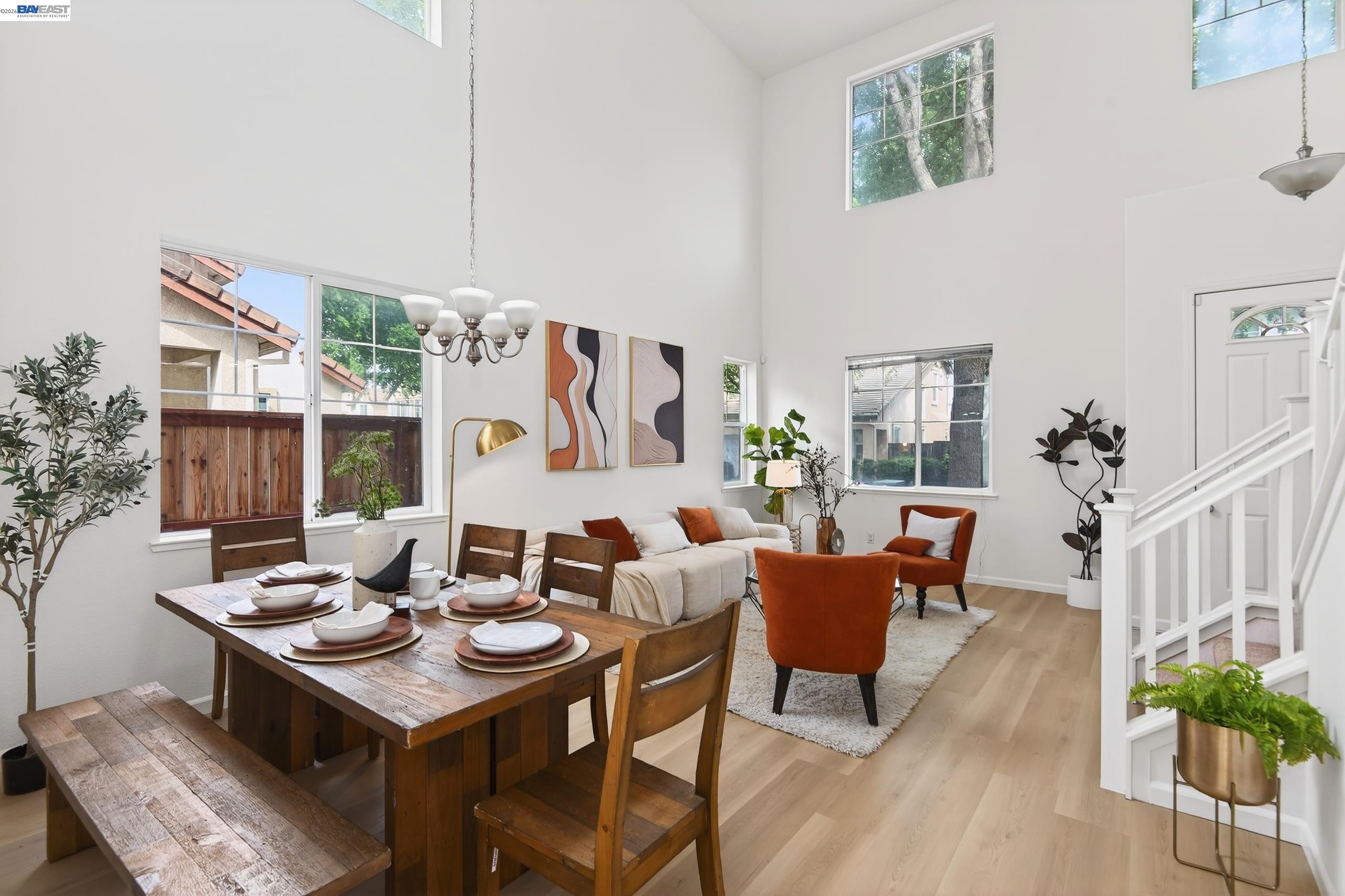 Detail Gallery Image 10 of 49 For 253 Balsam St, Pittsburg,  CA 94565 - 4 Beds | 2/1 Baths