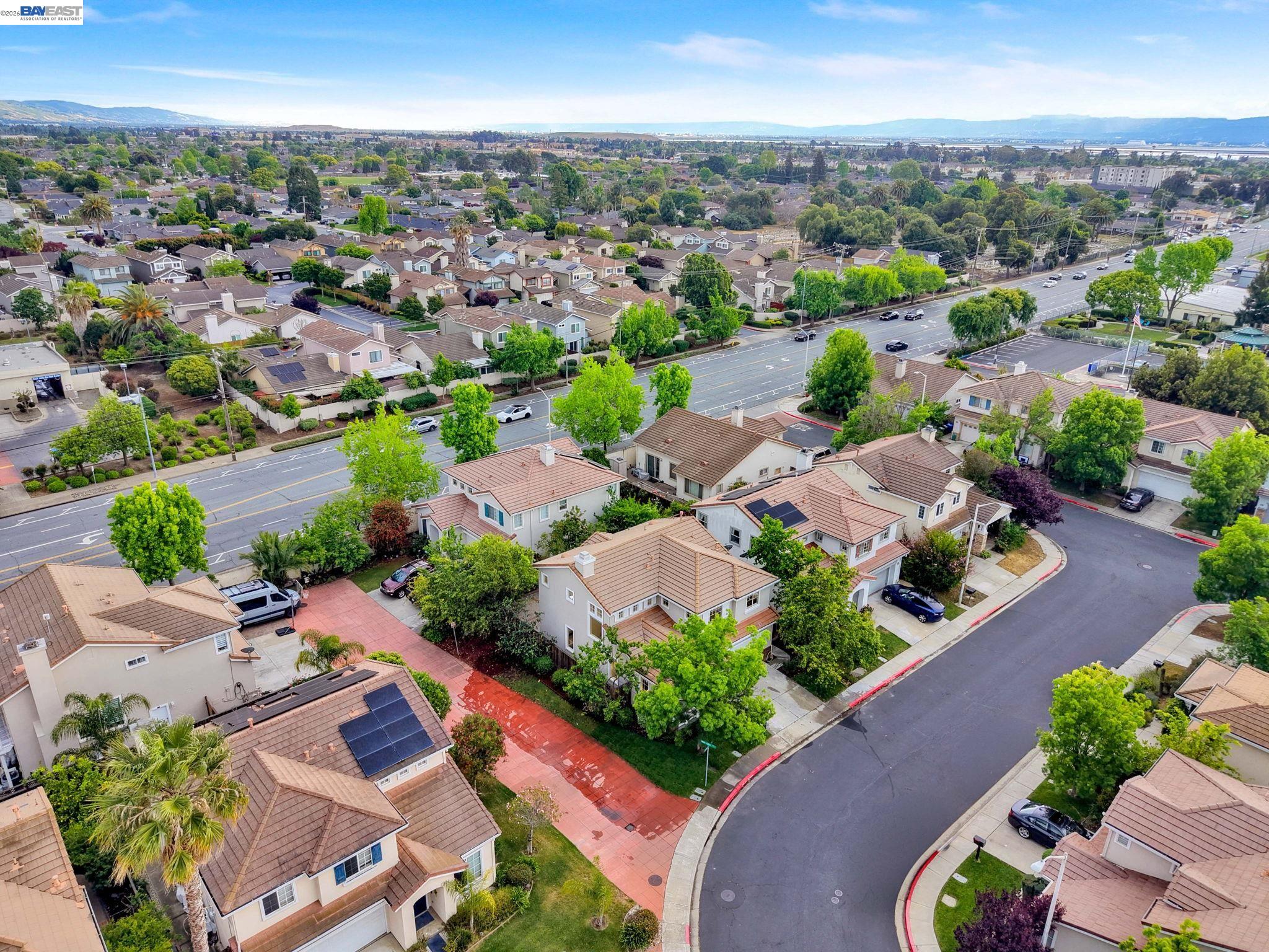 Detail Gallery Image 31 of 33 For 37489 Summer Holly Cmn, Fremont,  CA 94536 - 4 Beds | 2/1 Baths