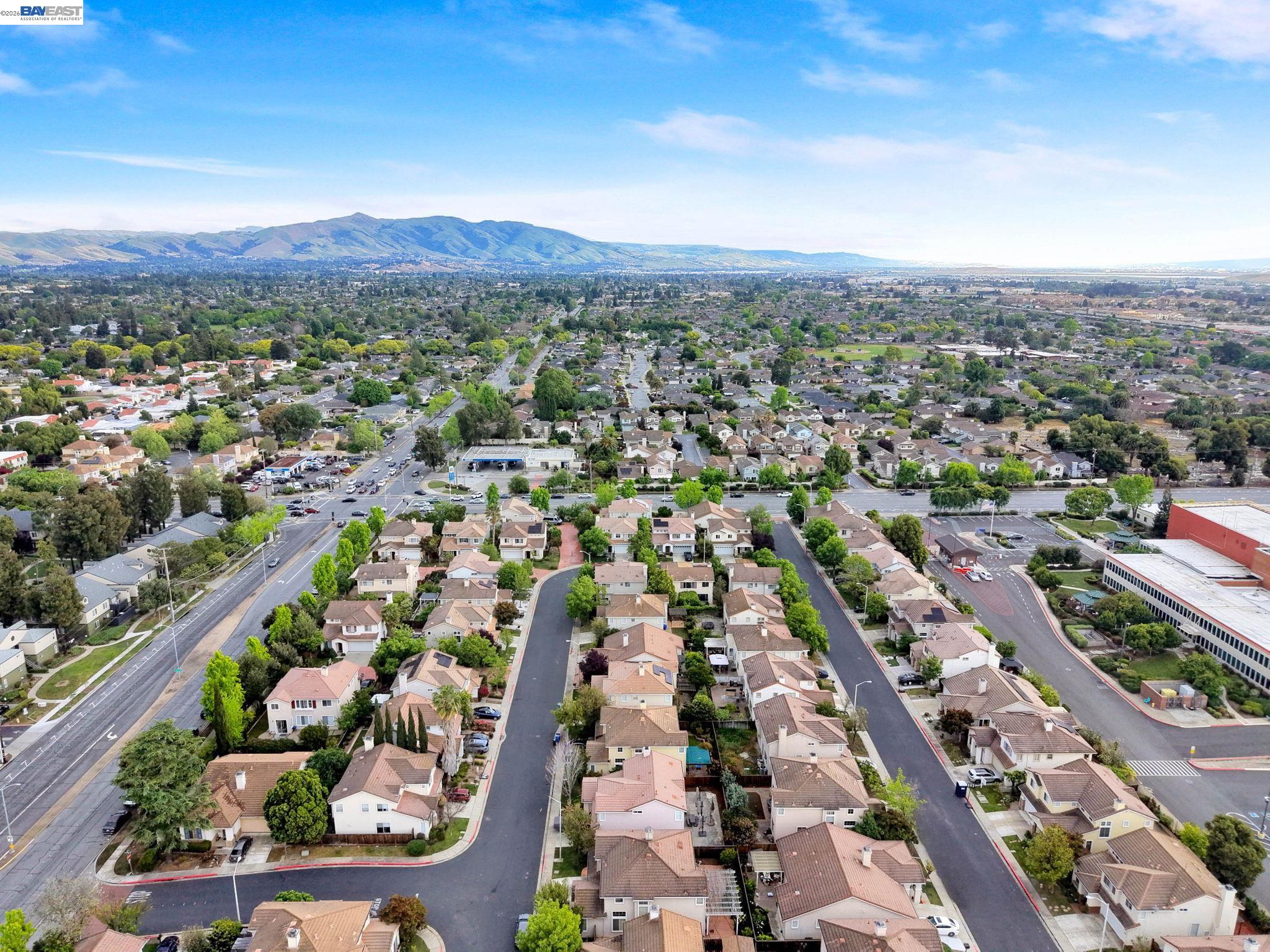 Detail Gallery Image 33 of 33 For 37489 Summer Holly Cmn, Fremont,  CA 94536 - 4 Beds | 2/1 Baths
