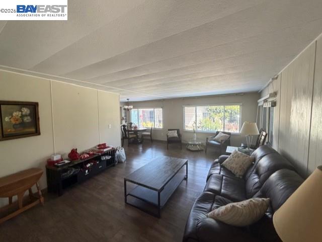 Detail Gallery Image 4 of 31 For 43 Palm Drive, Union City,  CA 94587 - 2 Beds | 2 Baths