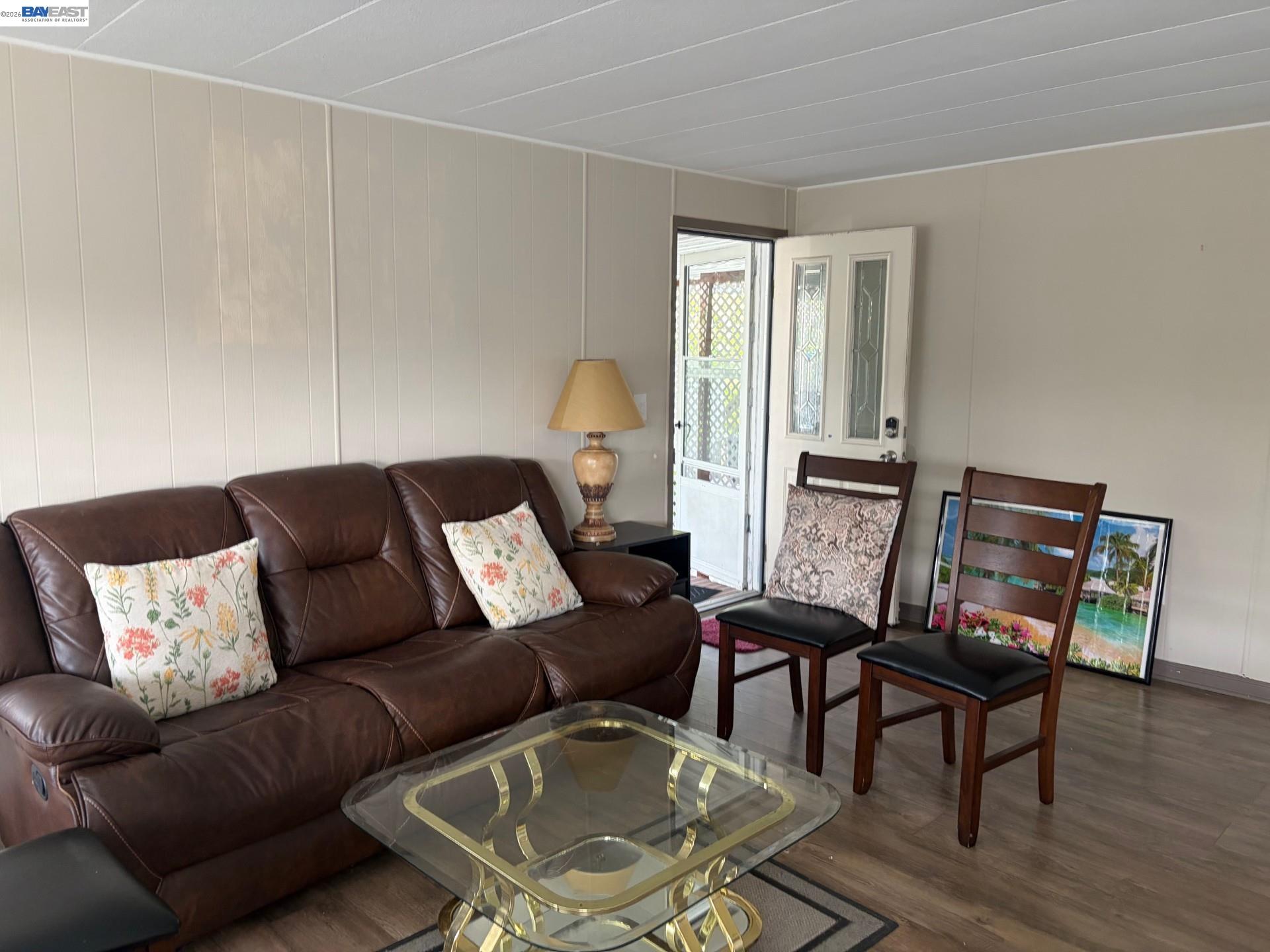 Detail Gallery Image 7 of 31 For 43 Palm Drive, Union City,  CA 94587 - 2 Beds | 2 Baths