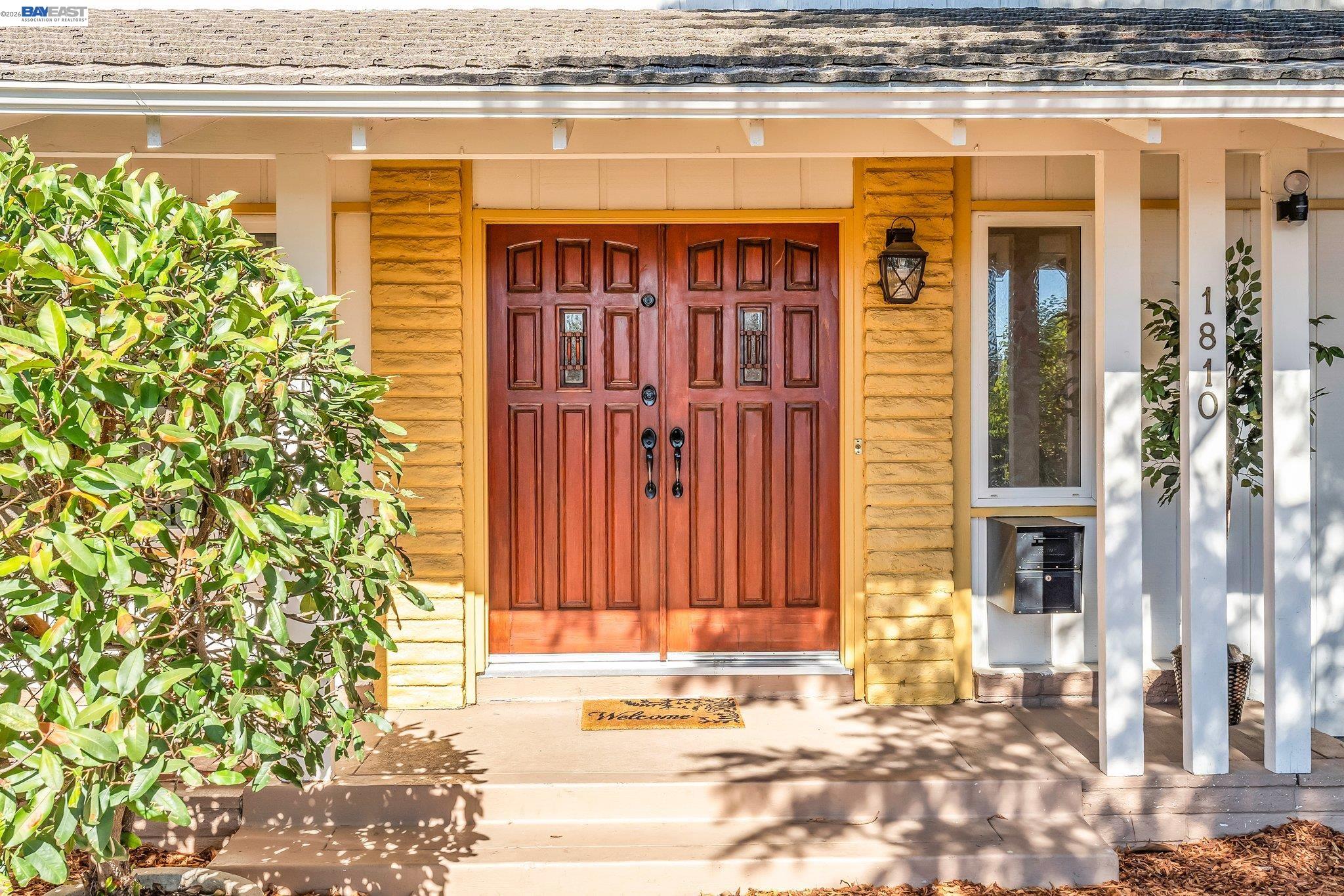 Detail Gallery Image 19 of 24 For 1810 Boxwood Dr, Concord,  CA 94519 - 5 Beds | 2/1 Baths