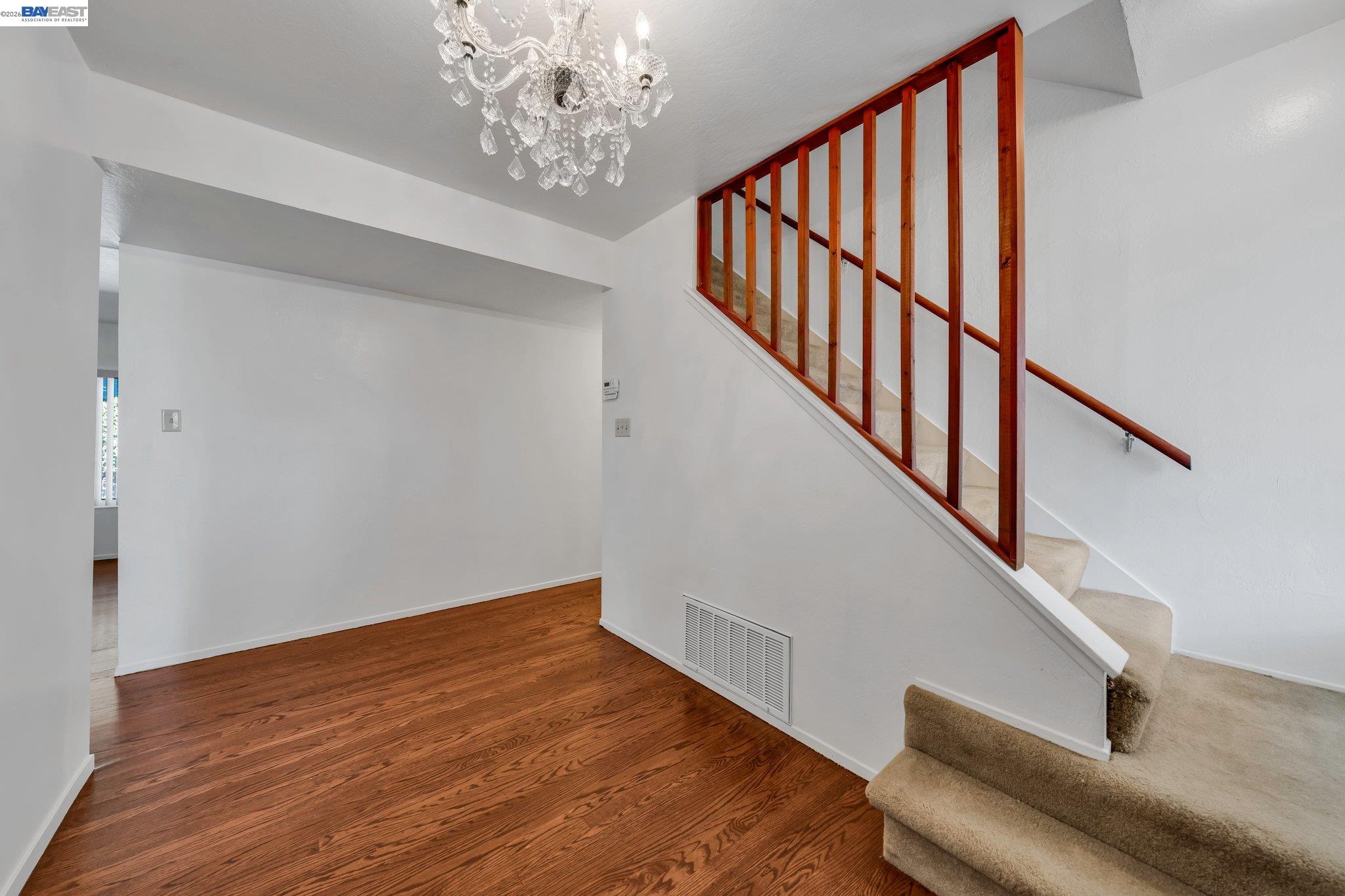 Detail Gallery Image 20 of 24 For 1810 Boxwood Dr, Concord,  CA 94519 - 5 Beds | 2/1 Baths