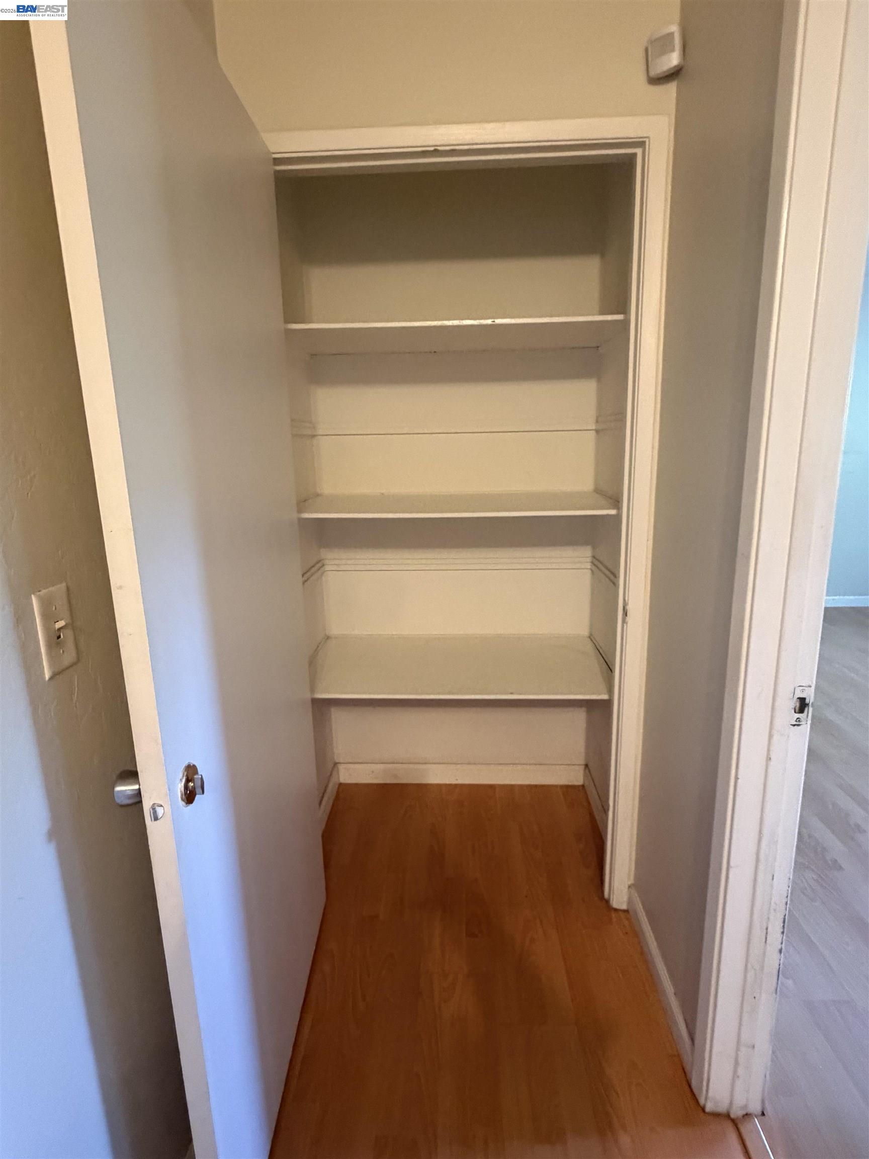 Detail Gallery Image 7 of 17 For 6404 Camden Ave, San Jose,  CA 95120 - 4 Beds | 2 Baths