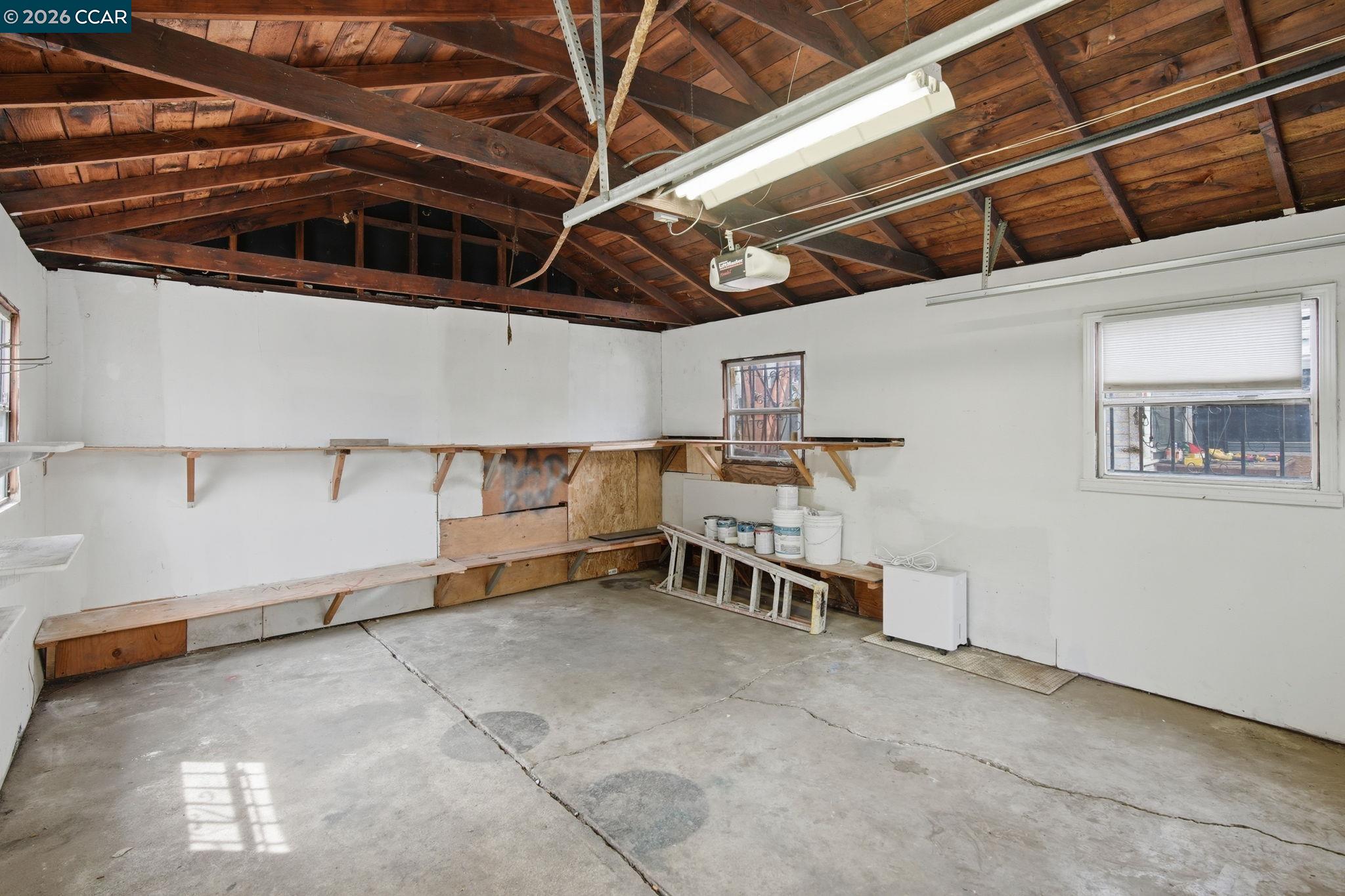 Detail Gallery Image 26 of 29 For 6719 Eastlawn St, Oakland,  CA 94621 - 3 Beds | 1 Baths