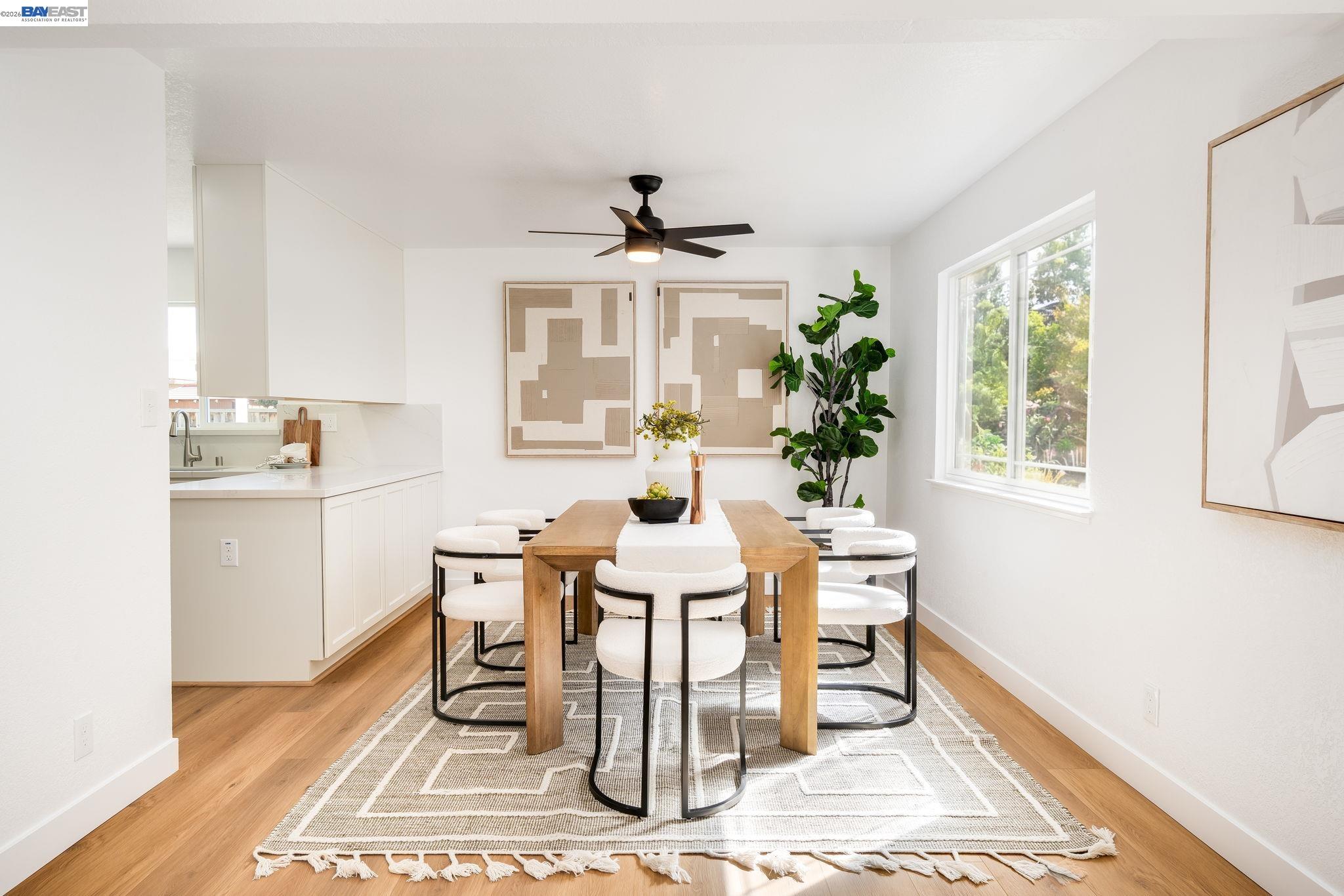 Detail Gallery Image 8 of 45 For 7172 Amador Valley Blvd, Dublin,  CA 94568 - 4 Beds | 2/1 Baths