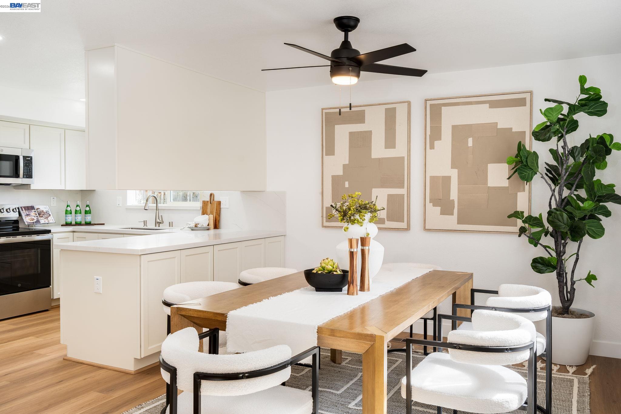 Detail Gallery Image 10 of 45 For 7172 Amador Valley Blvd, Dublin,  CA 94568 - 4 Beds | 2/1 Baths