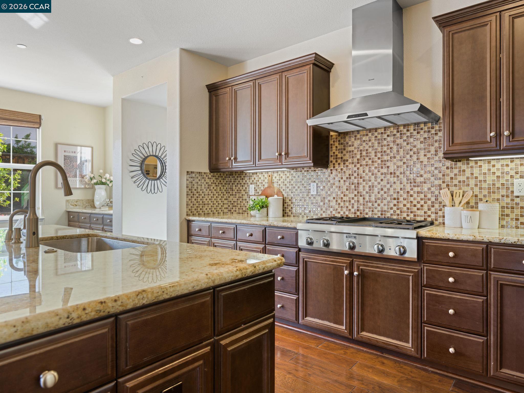 Detail Gallery Image 19 of 60 For 2854 Lowell Ct, San Jose,  CA 95121 - 5 Beds | 4/1 Baths