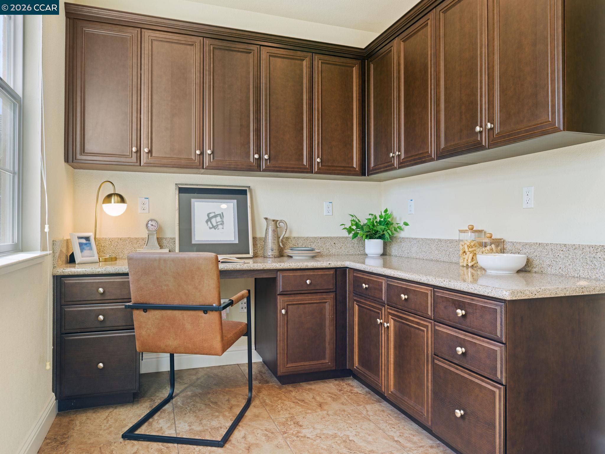 Detail Gallery Image 22 of 60 For 2854 Lowell Ct, San Jose,  CA 95121 - 5 Beds | 4/1 Baths