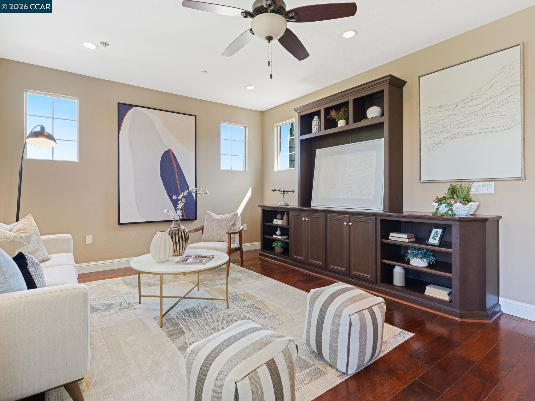 Detail Gallery Image 38 of 60 For 2854 Lowell Ct, San Jose,  CA 95121 - 5 Beds | 4/1 Baths