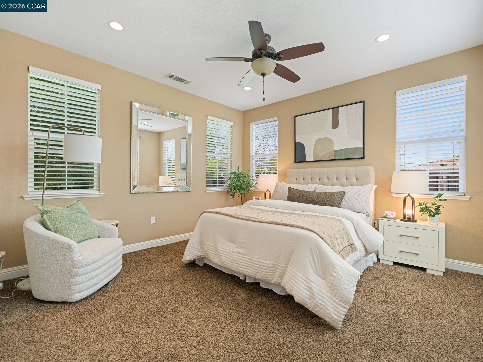 Detail Gallery Image 9 of 60 For 2854 Lowell Ct, San Jose,  CA 95121 - 5 Beds | 4/1 Baths