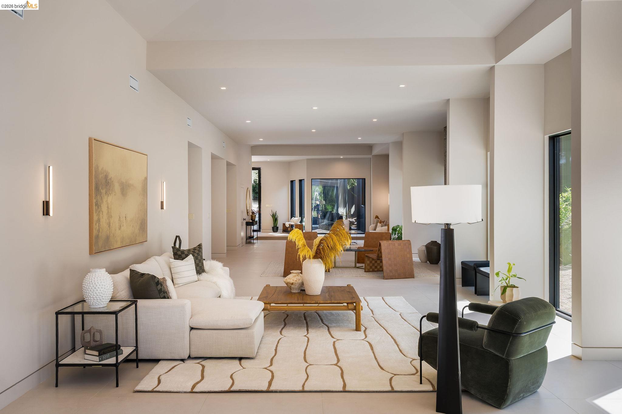 Detail Gallery Image 18 of 60 For 5645 Bacon Rd, Oakland,  CA 94619 - 6 Beds | 7/2 Baths