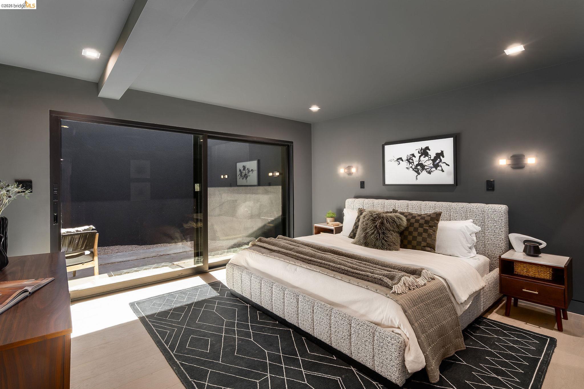 Detail Gallery Image 38 of 60 For 5645 Bacon Rd, Oakland,  CA 94619 - 6 Beds | 7/2 Baths