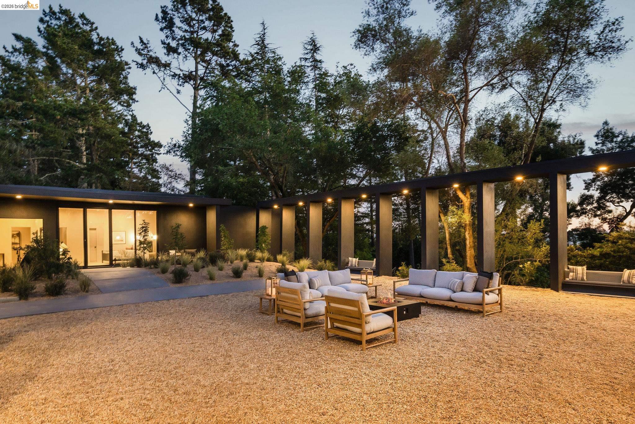 Detail Gallery Image 45 of 60 For 5645 Bacon Rd, Oakland,  CA 94619 - 6 Beds | 7/2 Baths