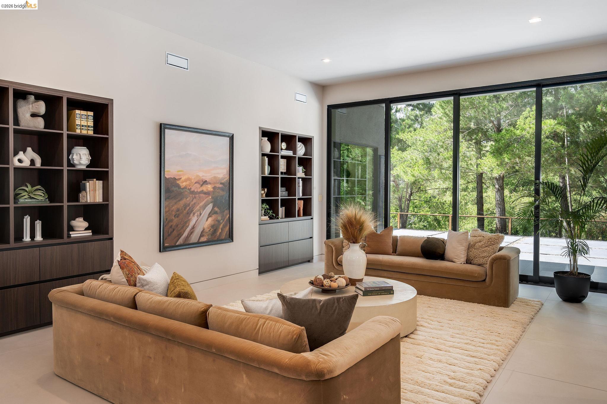 Detail Gallery Image 49 of 60 For 5645 Bacon Rd, Oakland,  CA 94619 - 6 Beds | 7/2 Baths