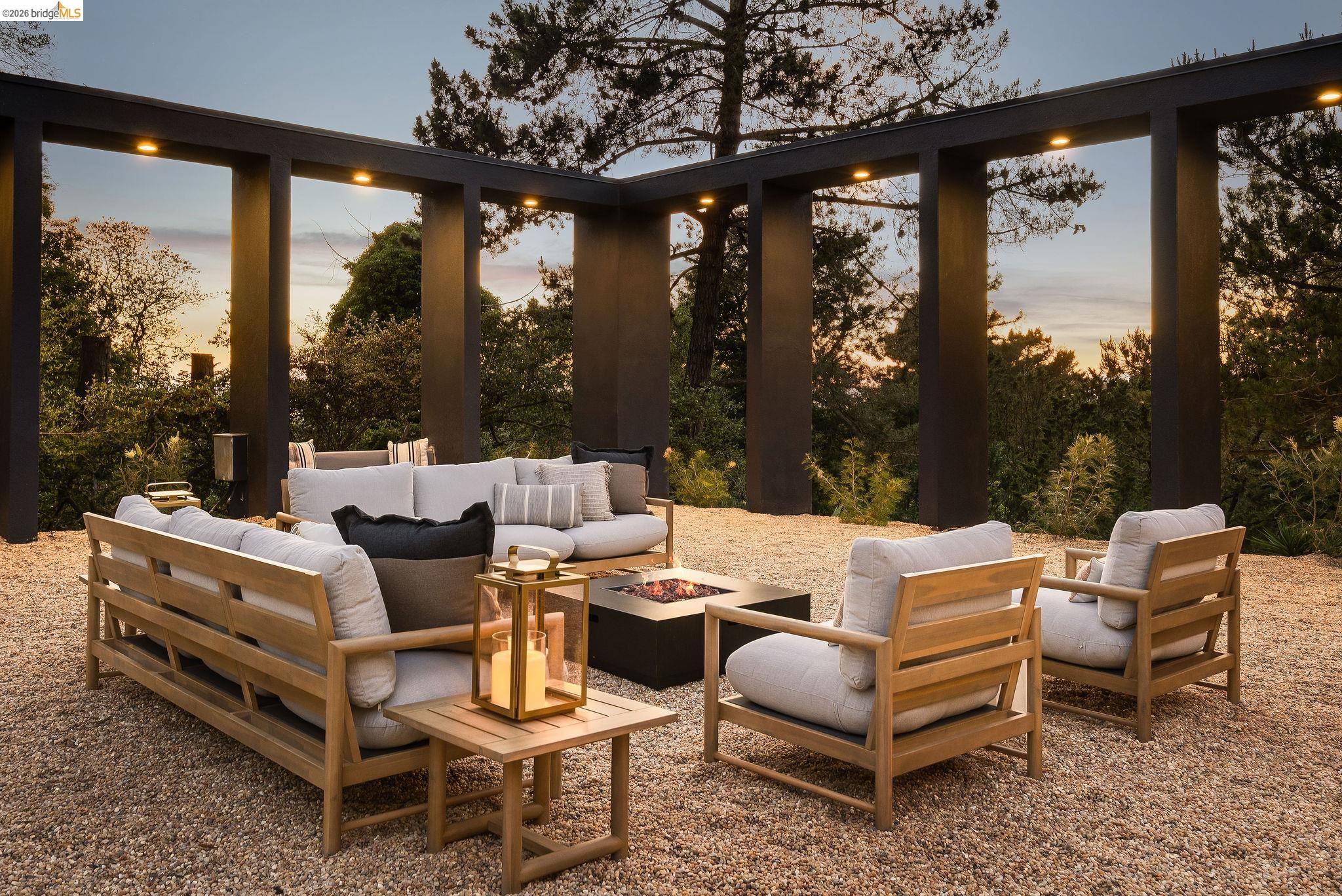 Detail Gallery Image 52 of 60 For 5645 Bacon Rd, Oakland,  CA 94619 - 6 Beds | 7/2 Baths