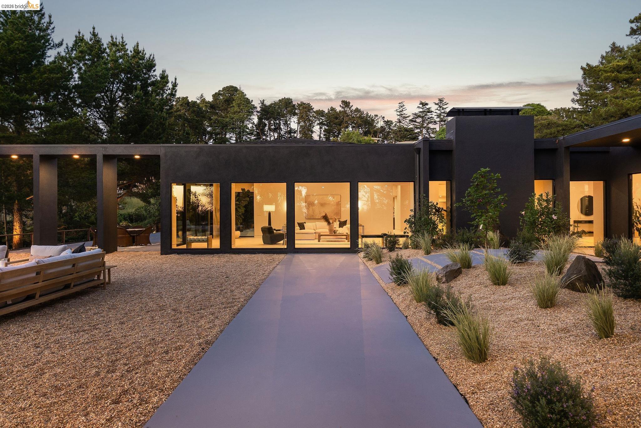 Detail Gallery Image 53 of 60 For 5645 Bacon Rd, Oakland,  CA 94619 - 6 Beds | 7/2 Baths