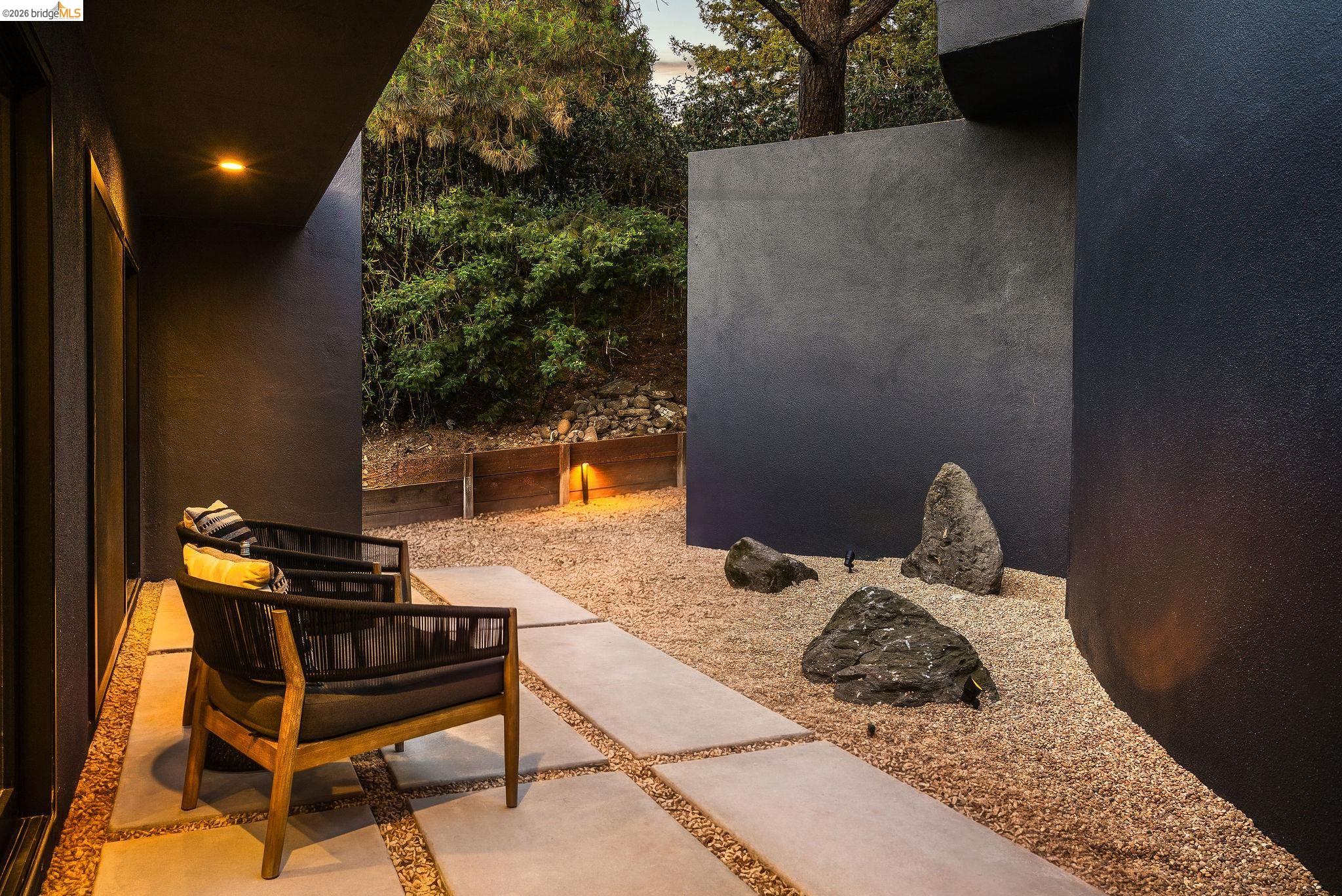 Detail Gallery Image 59 of 60 For 5645 Bacon Rd, Oakland,  CA 94619 - 6 Beds | 7/2 Baths