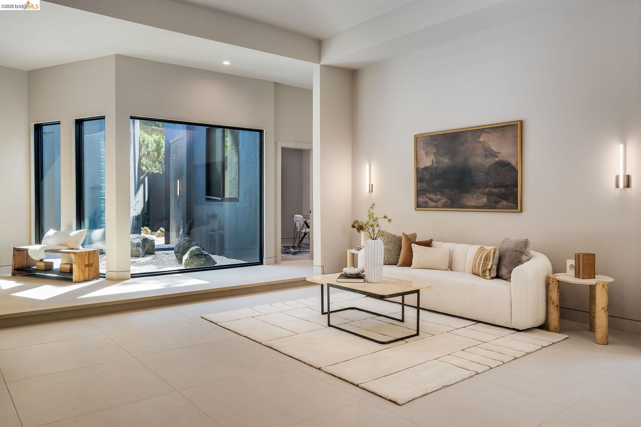 Detail Gallery Image 10 of 60 For 5645 Bacon Rd, Oakland,  CA 94619 - 6 Beds | 7/2 Baths