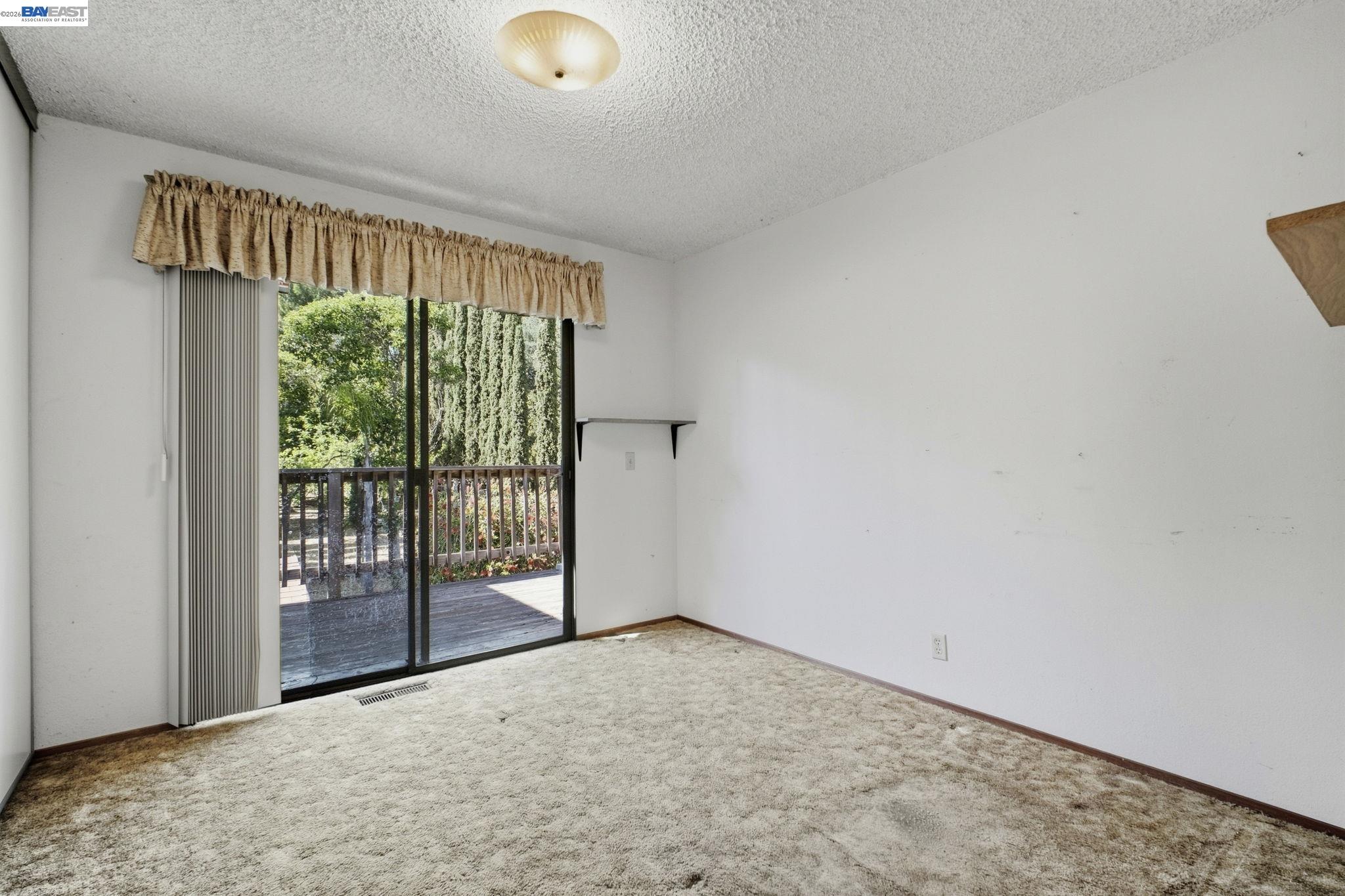 Detail Gallery Image 22 of 48 For 410 Monaco Ave, Union City,  CA 94587 - 4 Beds | 2/1 Baths