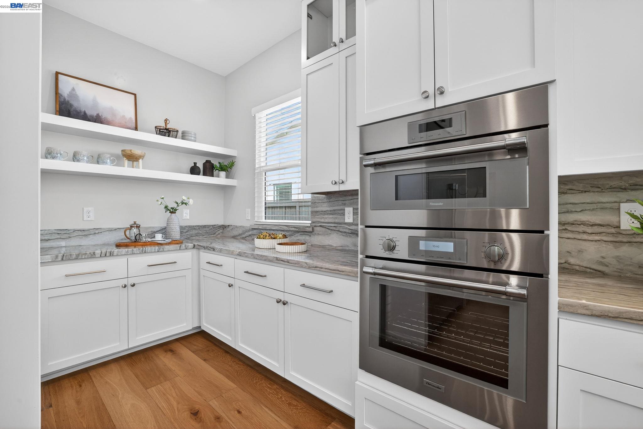 Detail Gallery Image 13 of 59 For 8675 Spikerush Ln, Granite Bay,  CA 95746 - 5 Beds | 3/1 Baths