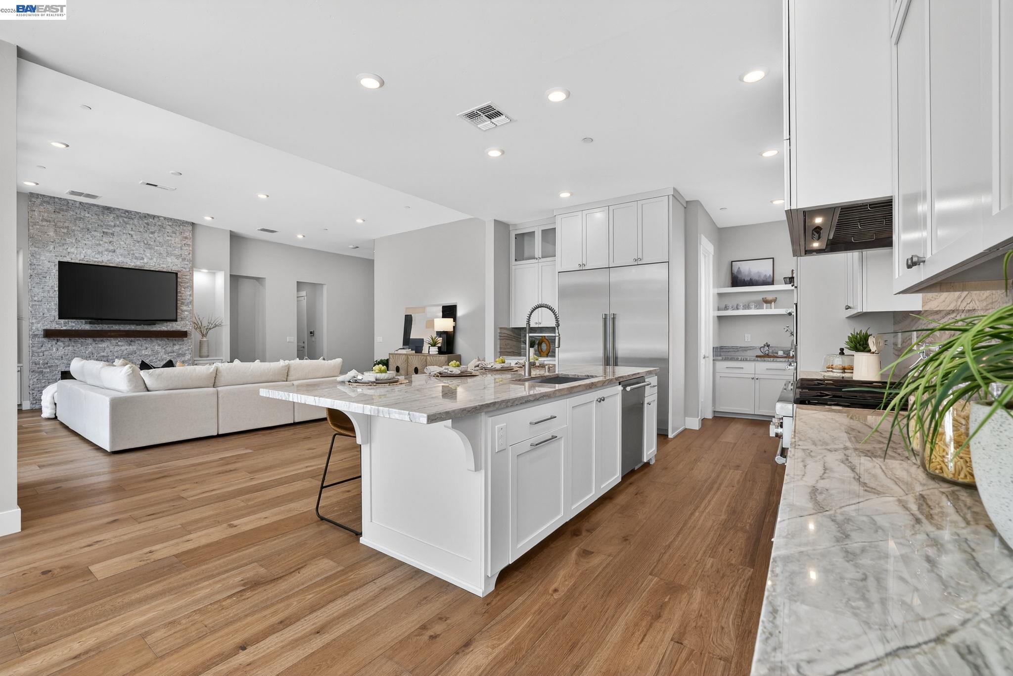 Detail Gallery Image 17 of 59 For 8675 Spikerush Ln, Granite Bay,  CA 95746 - 5 Beds | 3/1 Baths