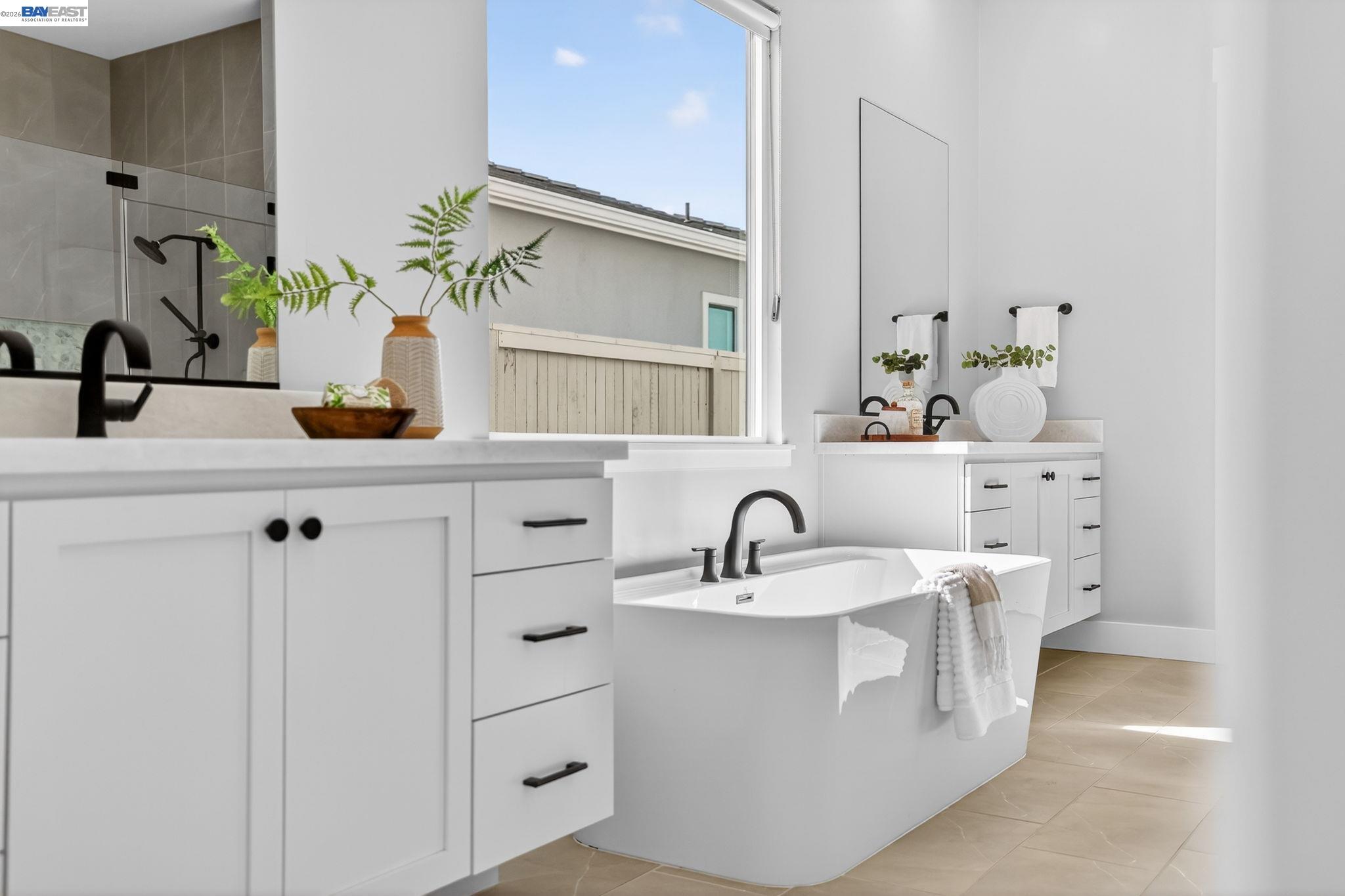 Detail Gallery Image 27 of 59 For 8675 Spikerush Ln, Granite Bay,  CA 95746 - 5 Beds | 3/1 Baths