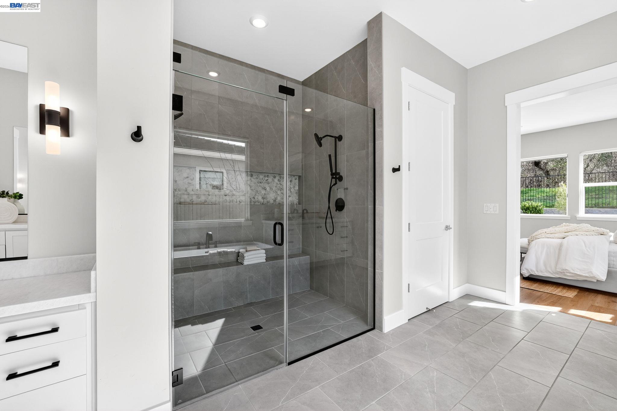 Detail Gallery Image 30 of 59 For 8675 Spikerush Ln, Granite Bay,  CA 95746 - 5 Beds | 3/1 Baths