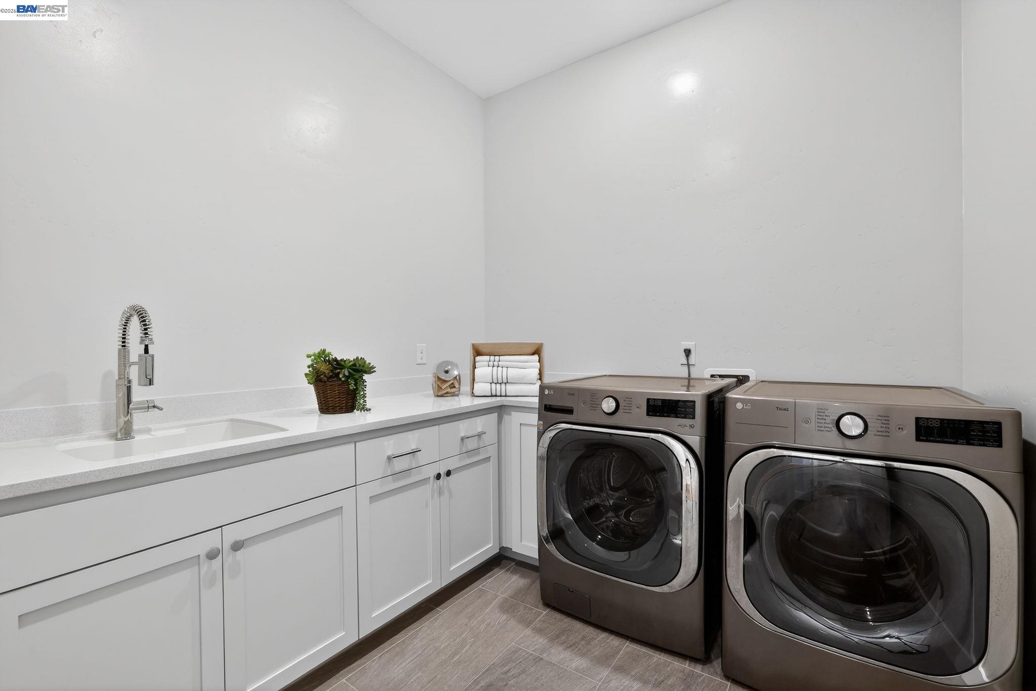 Detail Gallery Image 58 of 59 For 8675 Spikerush Ln, Granite Bay,  CA 95746 - 5 Beds | 3/1 Baths