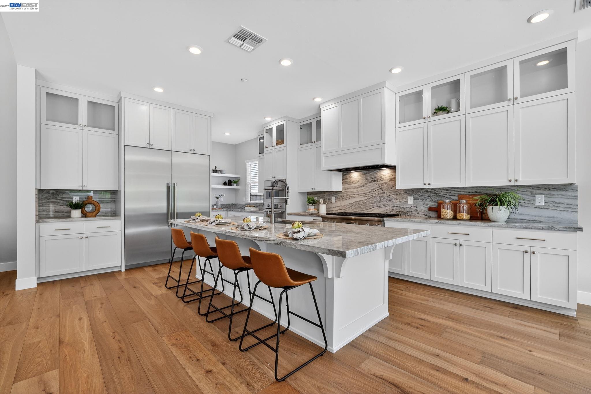 Detail Gallery Image 10 of 59 For 8675 Spikerush Ln, Granite Bay,  CA 95746 - 5 Beds | 3/1 Baths