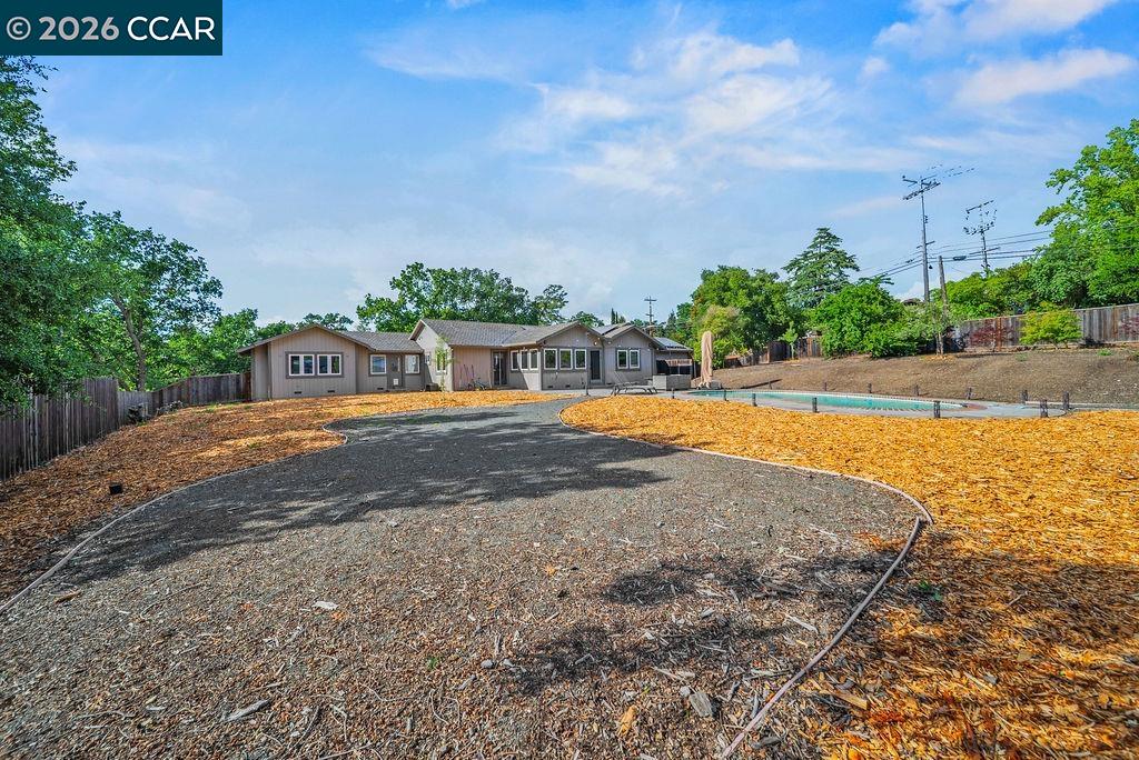 2000 Norris Rd, Walnut Creek, CA, 94596