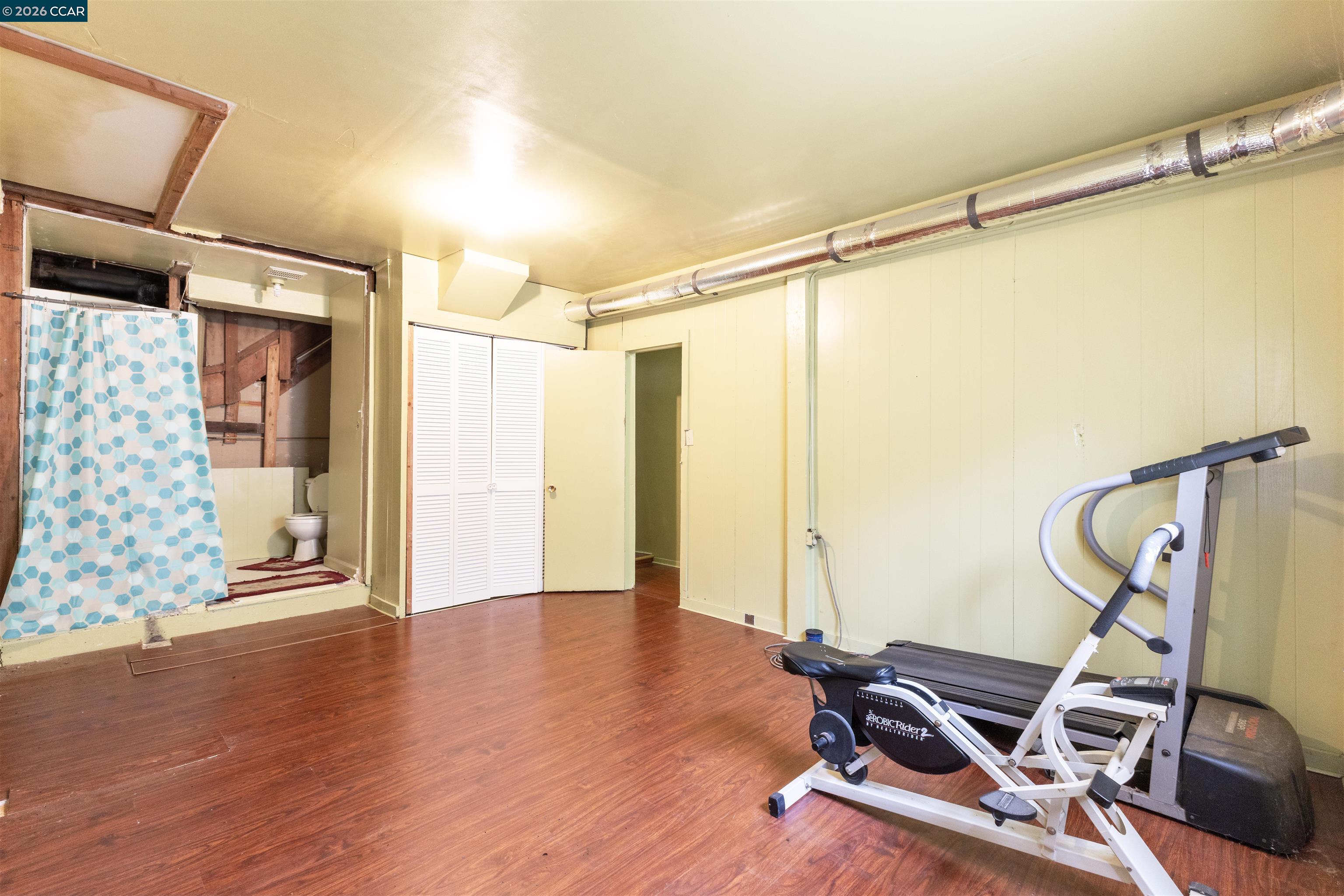 Detail Gallery Image 31 of 42 For 864 Moultrie St, San Francisco,  CA 94110 - 2 Beds | 1 Baths