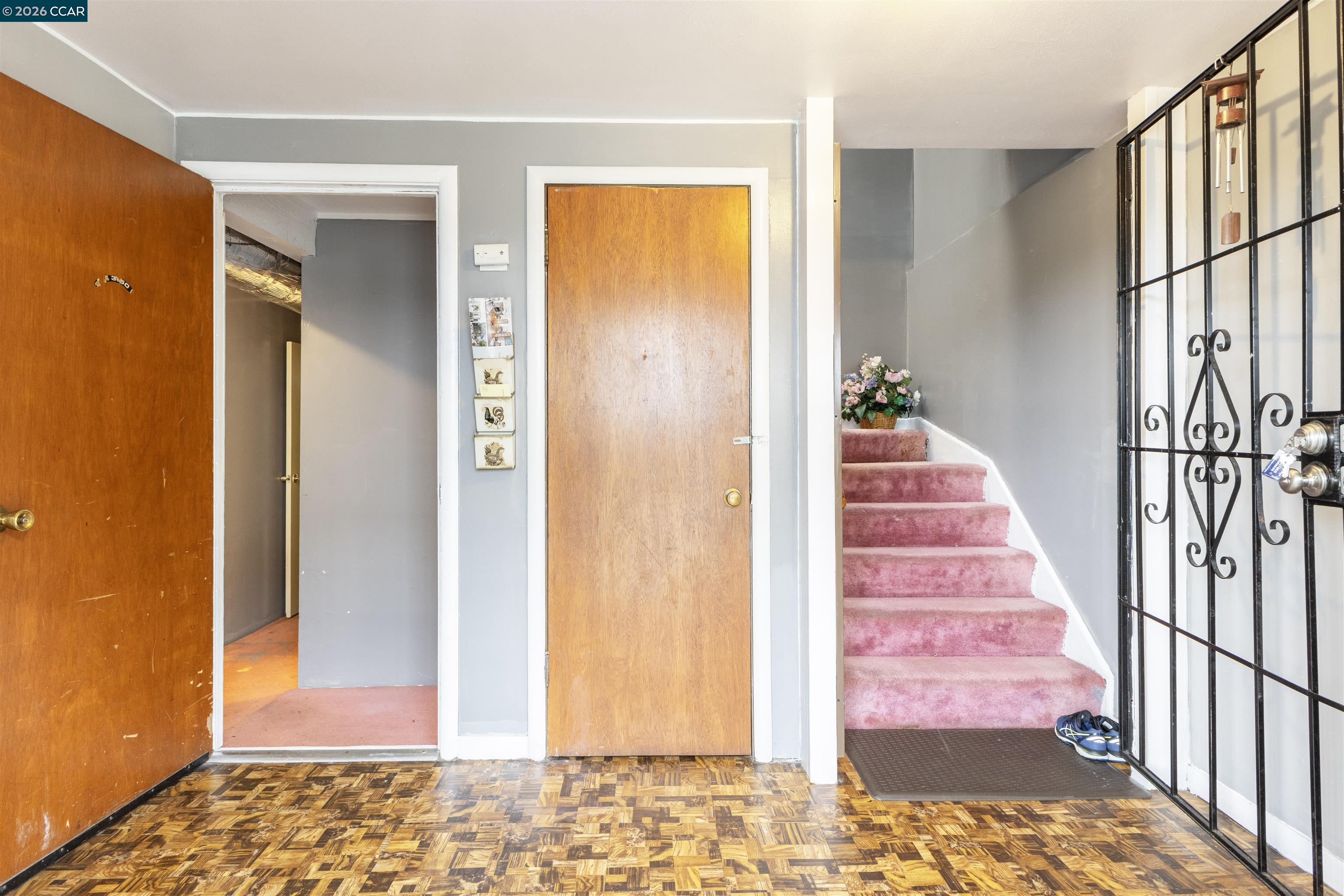 Detail Gallery Image 6 of 42 For 864 Moultrie St, San Francisco,  CA 94110 - 2 Beds | 1 Baths