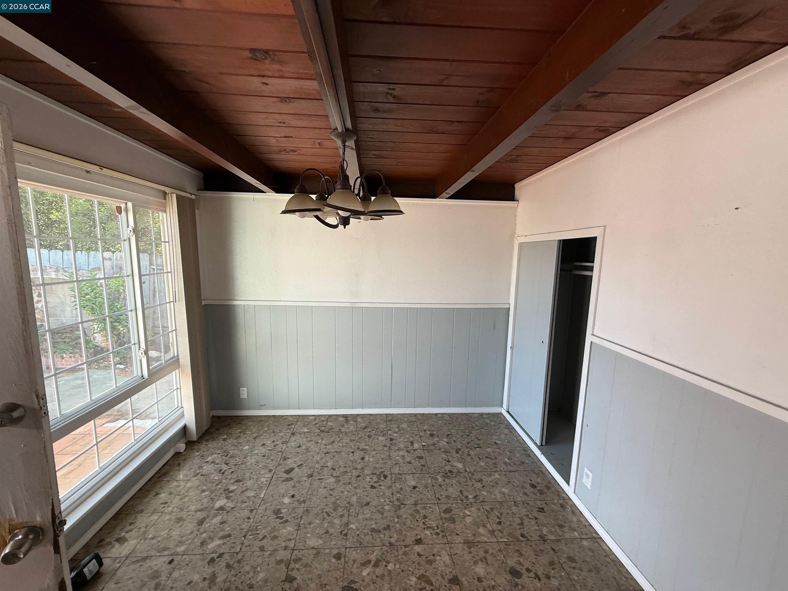 Detail Gallery Image 11 of 30 For 1810 Acapulco Dr, San Pablo,  CA 94806 - 3 Beds | 2 Baths