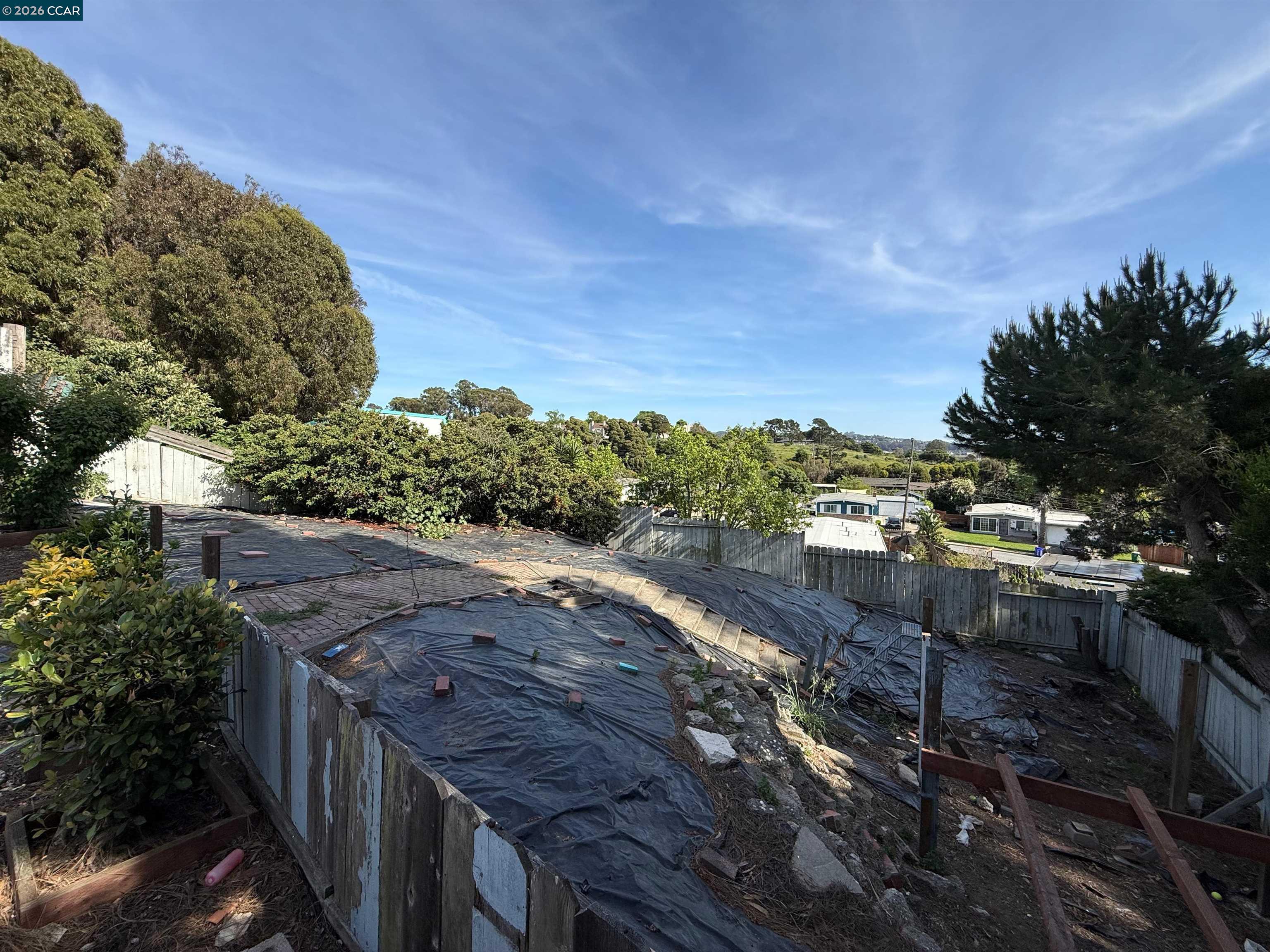 Detail Gallery Image 17 of 30 For 1810 Acapulco Dr, San Pablo,  CA 94806 - 3 Beds | 2 Baths