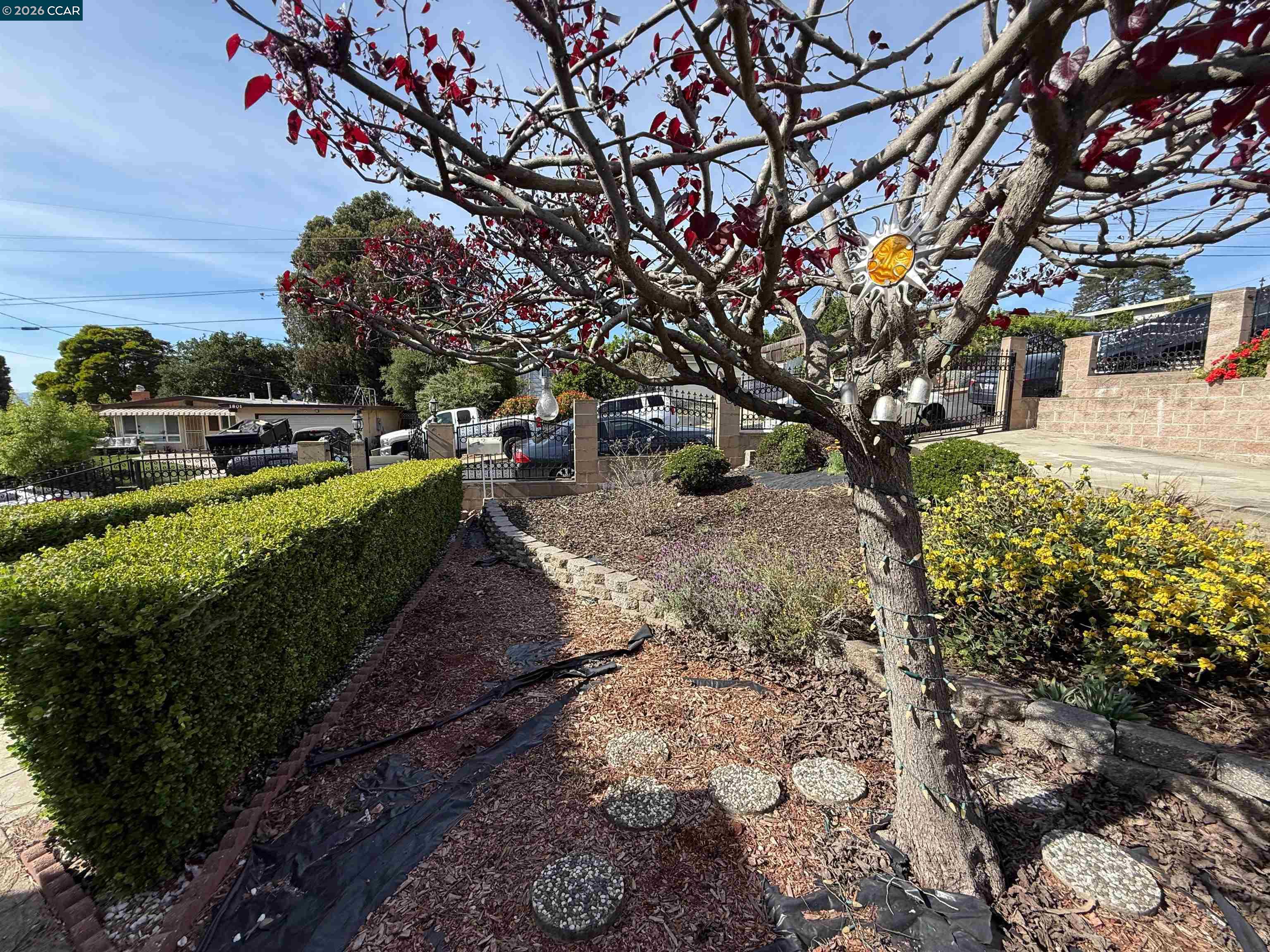 Detail Gallery Image 8 of 30 For 1810 Acapulco Dr, San Pablo,  CA 94806 - 3 Beds | 2 Baths