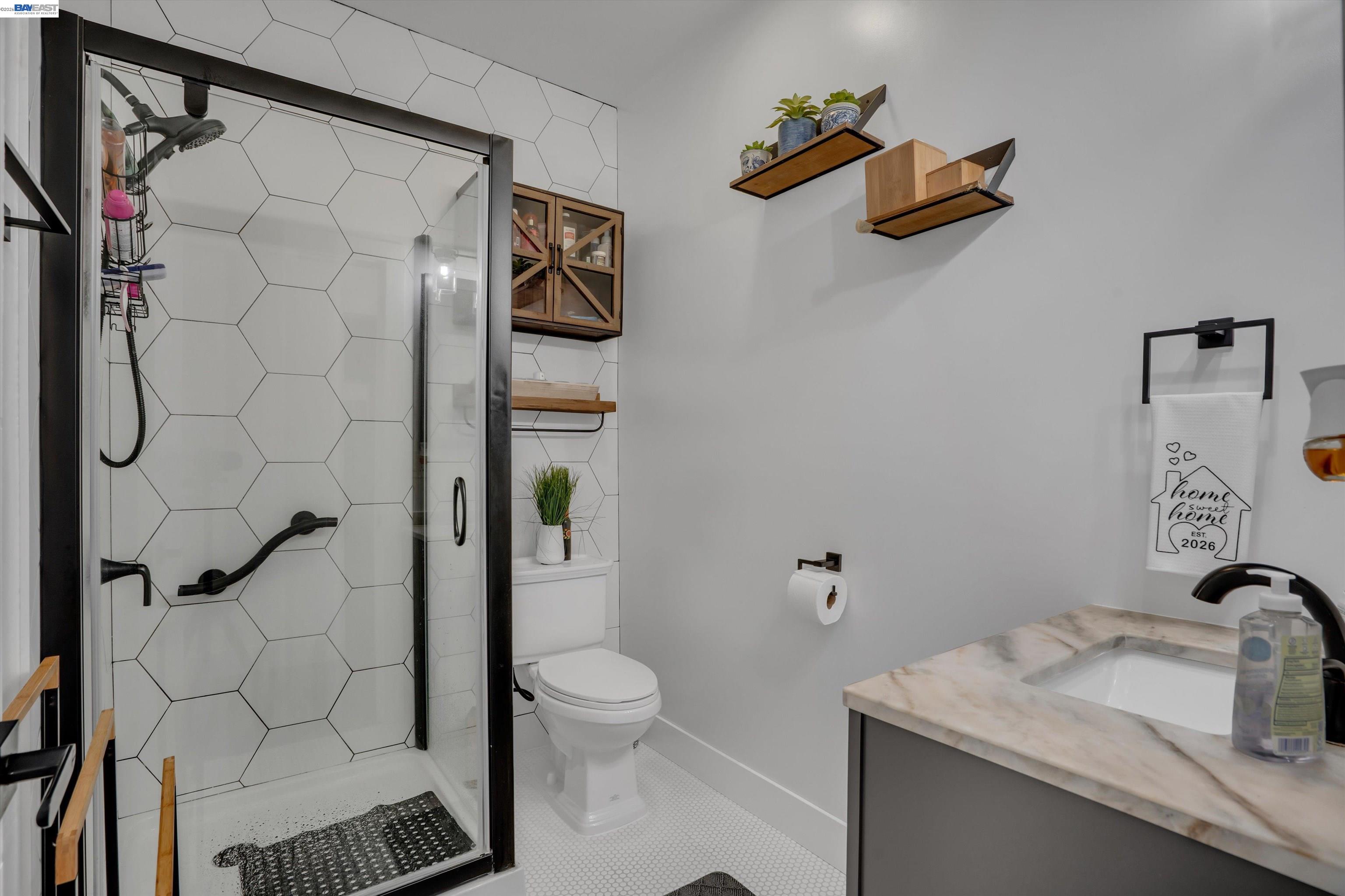 Detail Gallery Image 14 of 31 For 5447 Shasta Ave, San Pablo,  CA 94806 - 3 Beds | 2 Baths