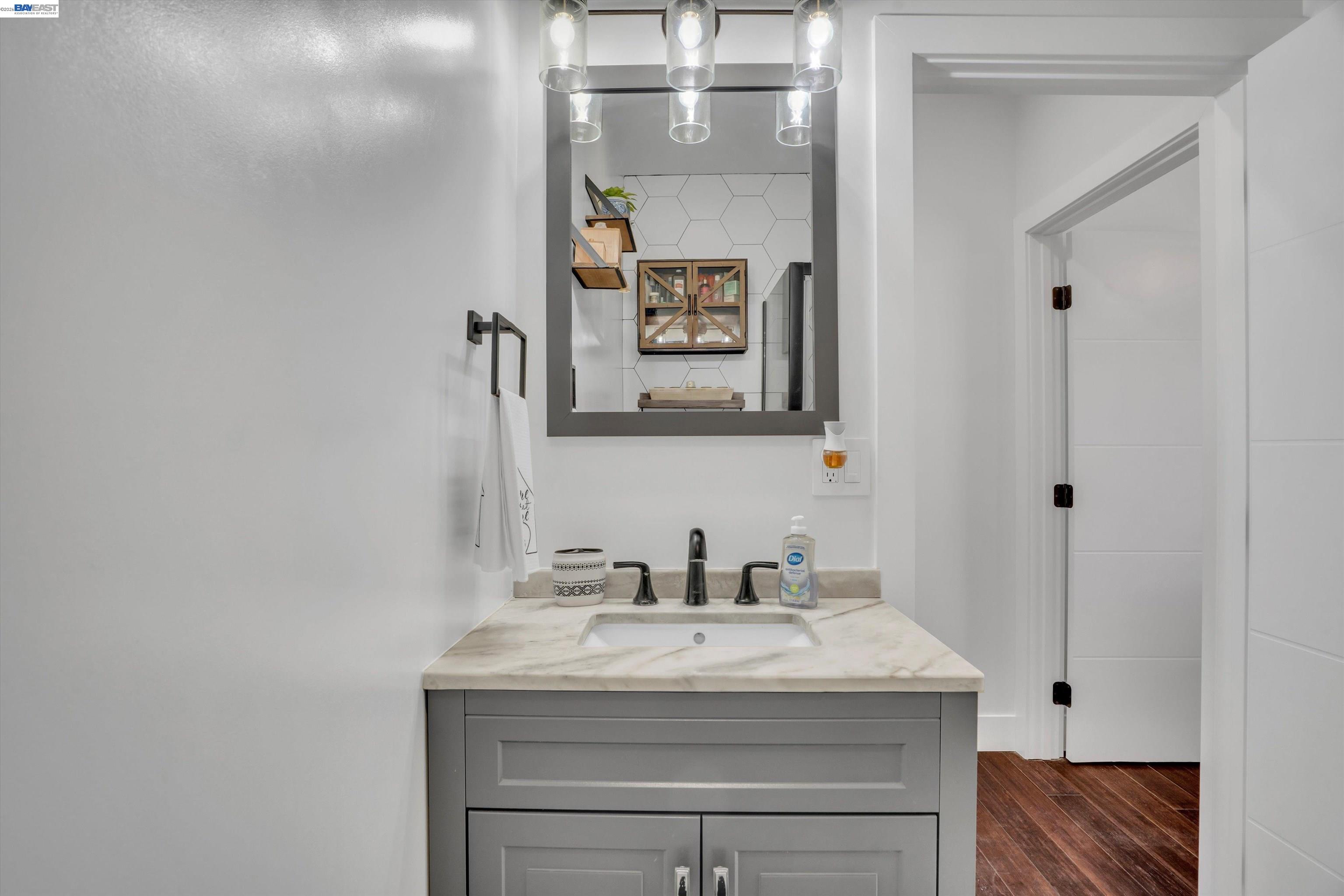 Detail Gallery Image 15 of 31 For 5447 Shasta Ave, San Pablo,  CA 94806 - 3 Beds | 2 Baths