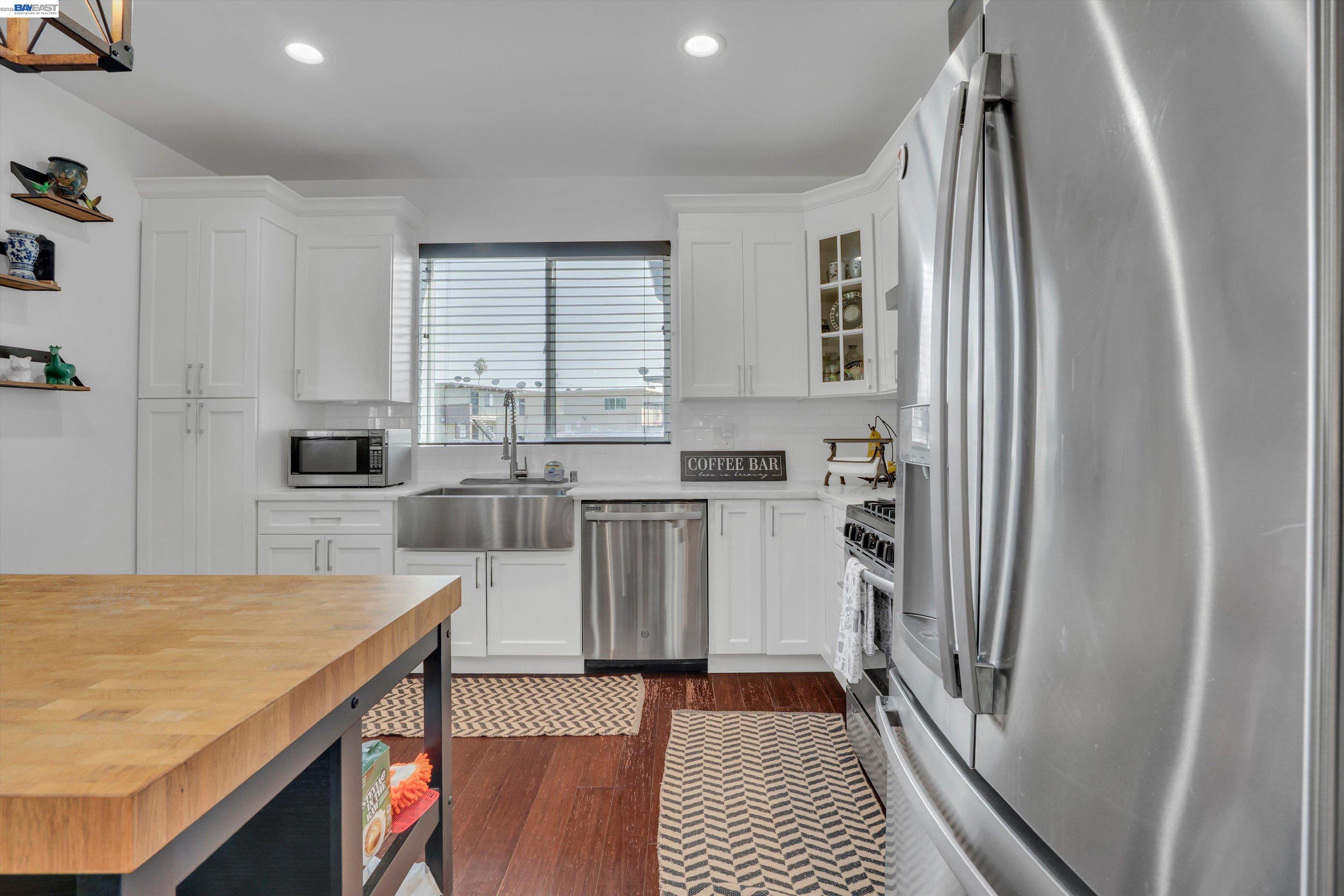 Detail Gallery Image 7 of 31 For 5447 Shasta Ave, San Pablo,  CA 94806 - 3 Beds | 2 Baths