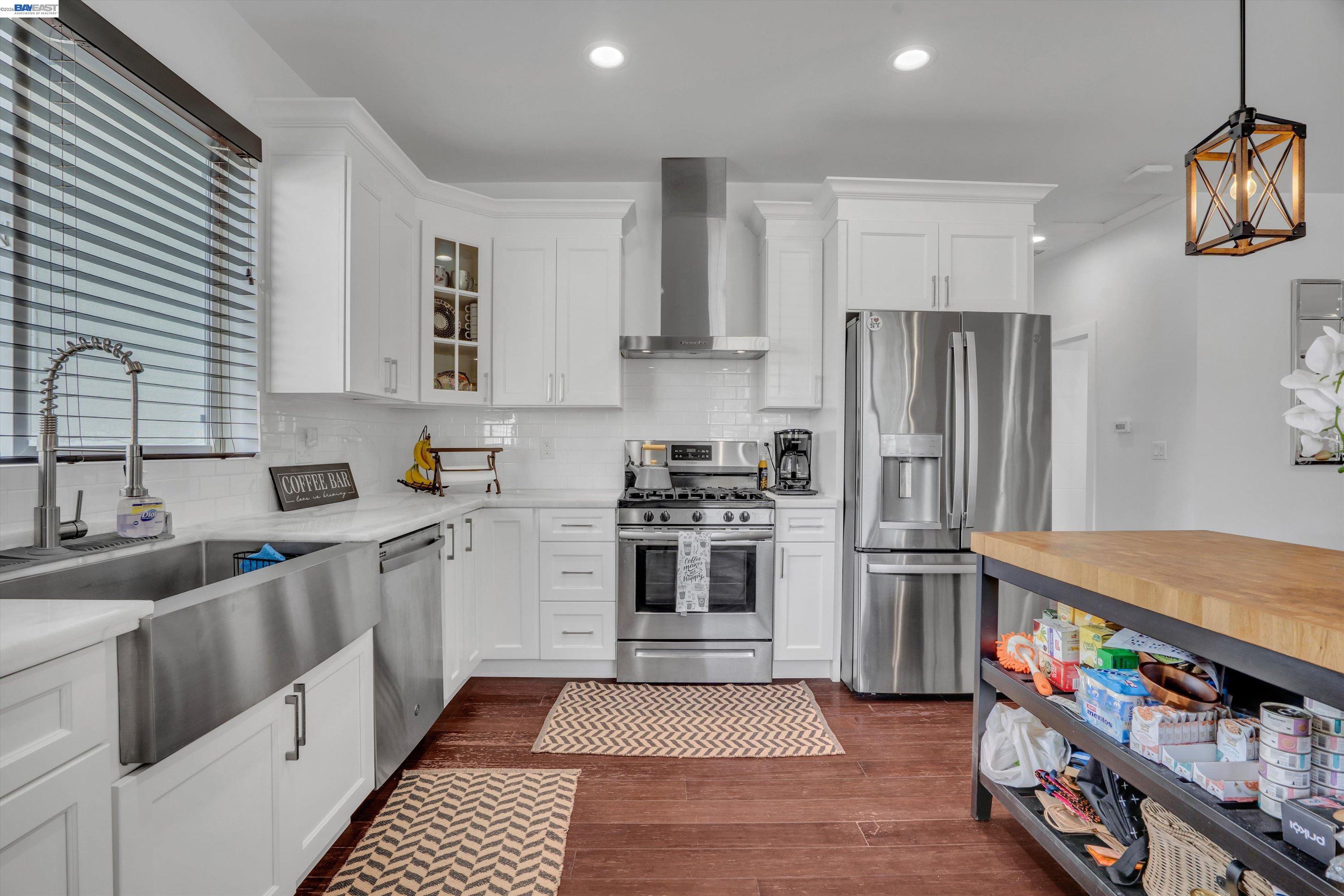 Detail Gallery Image 9 of 31 For 5447 Shasta Ave, San Pablo,  CA 94806 - 3 Beds | 2 Baths