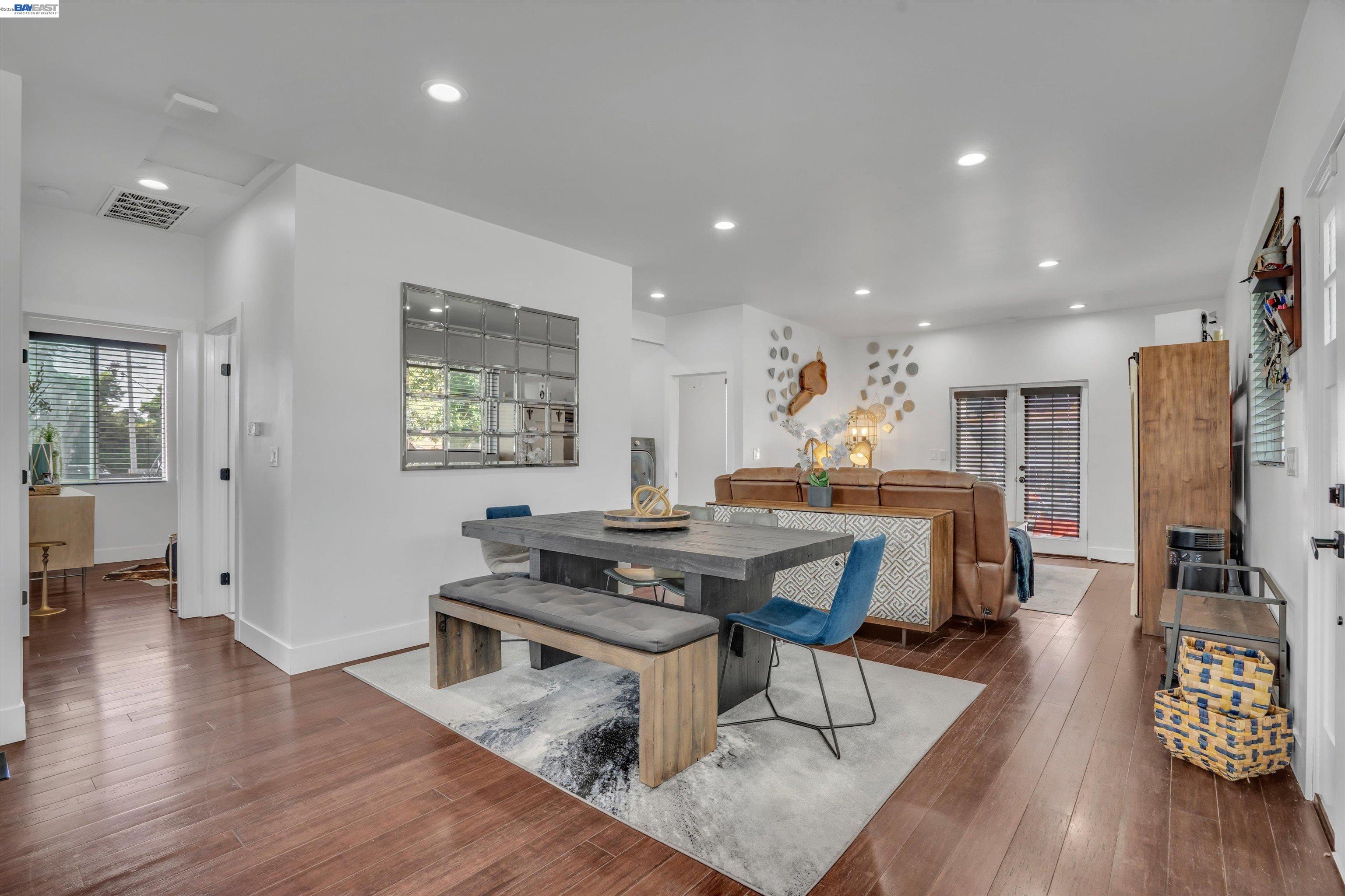 Detail Gallery Image 10 of 31 For 5447 Shasta Ave, San Pablo,  CA 94806 - 3 Beds | 2 Baths