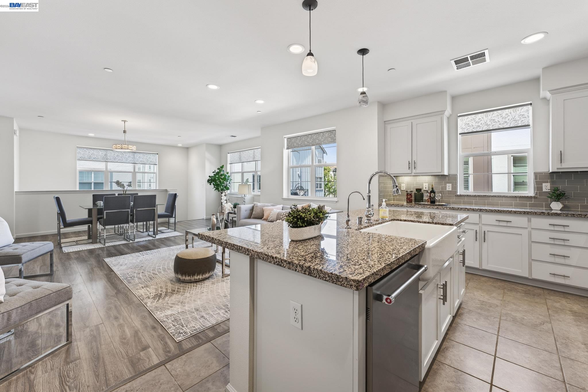 Photo #9: 41129194 Listing: Photo #9