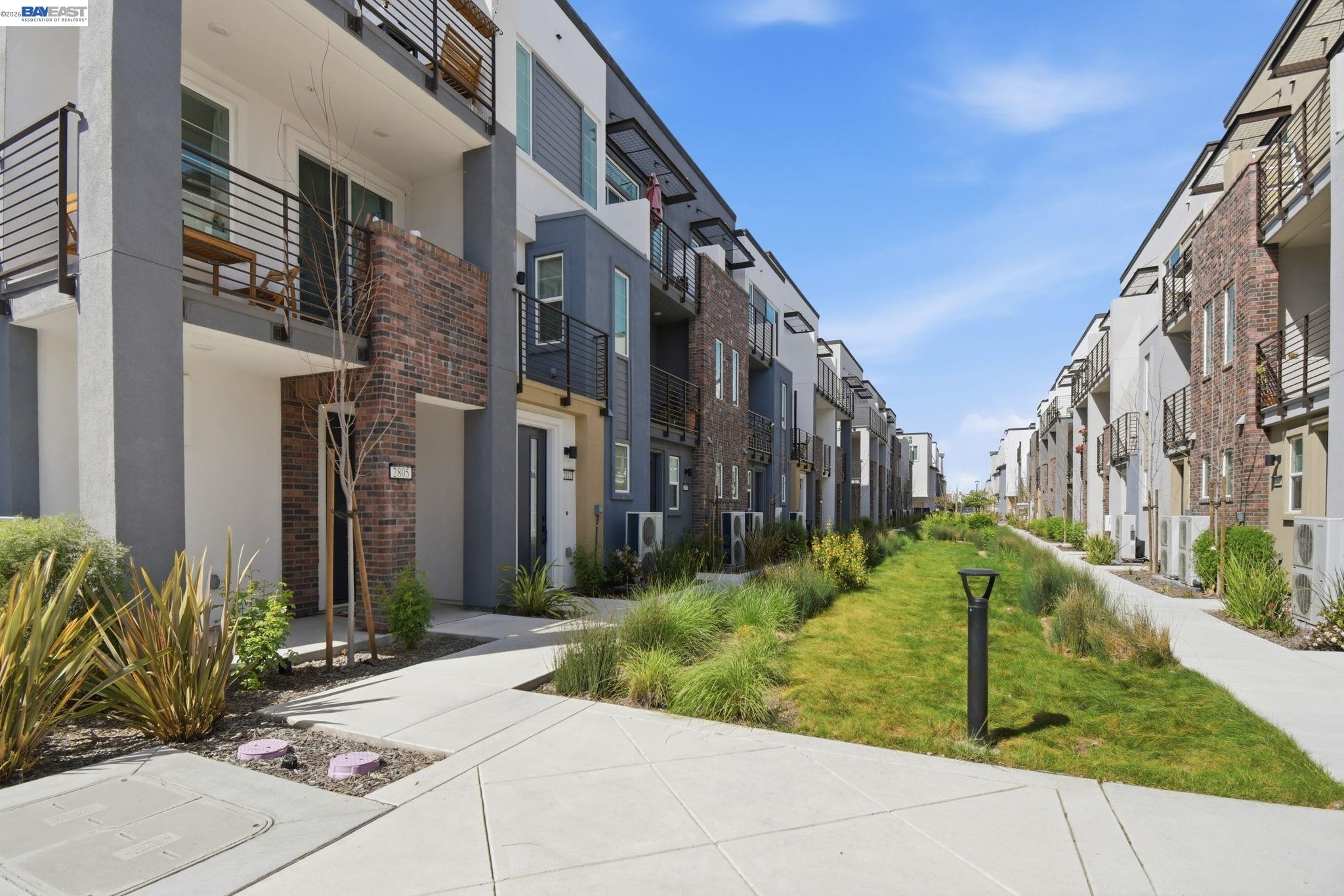 Photo #3: 41129195 Listing: Photo #3