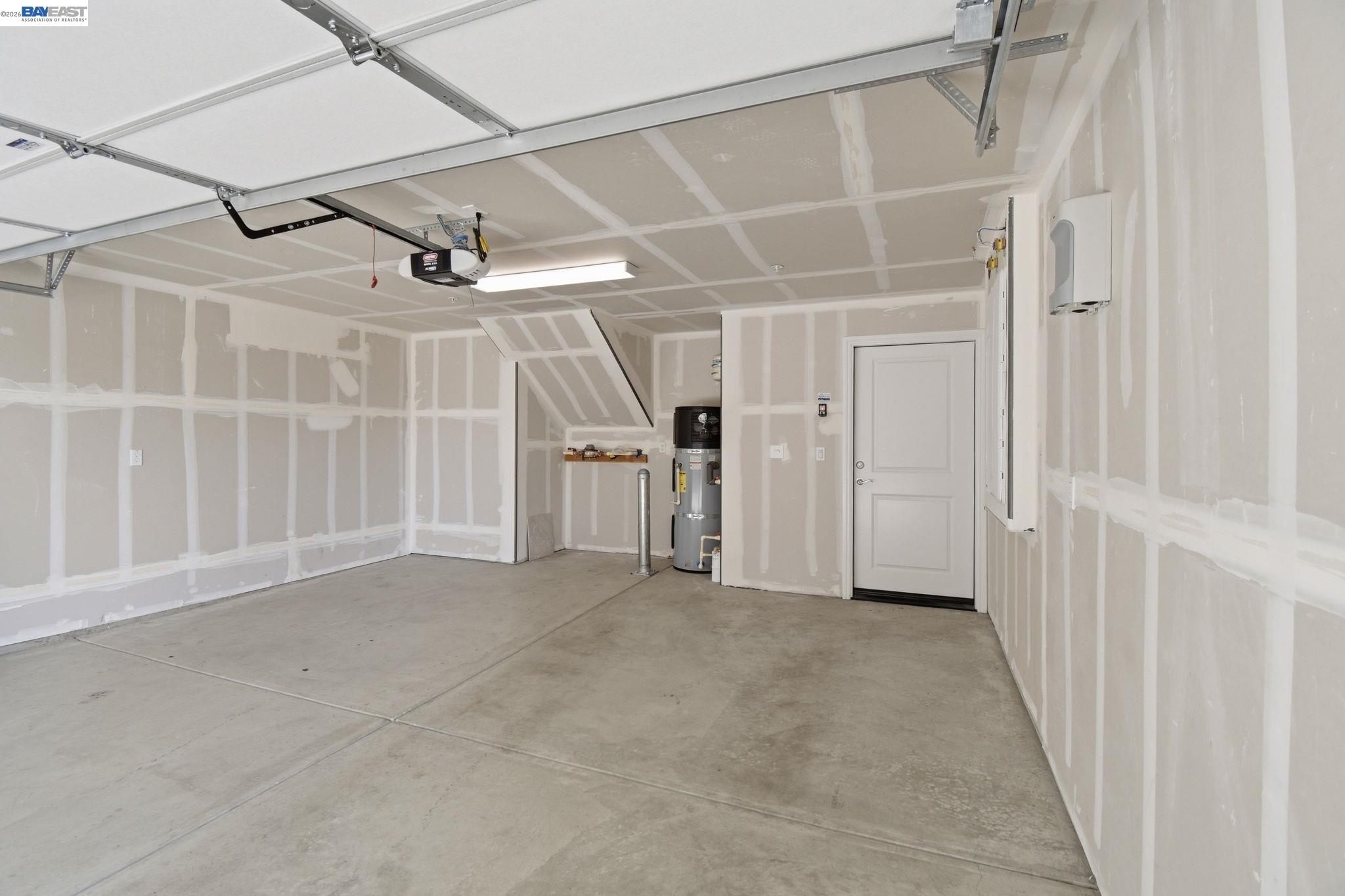 Photo #33: 41129195 Listing: Photo #33