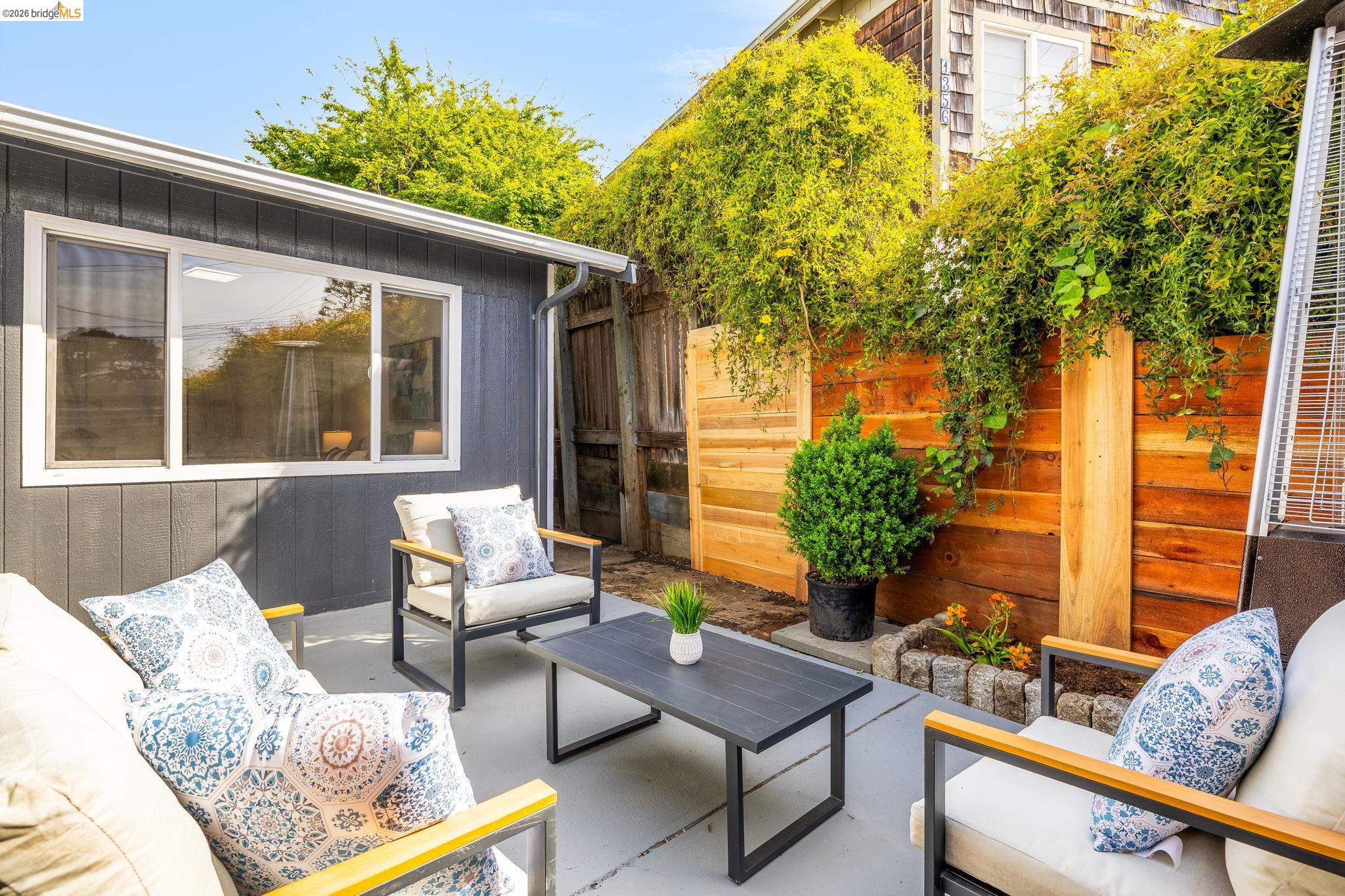 Detail Gallery Image 34 of 45 For 1354 Santa Clara St, Richmond,  CA 94804 - 4 Beds | 2 Baths