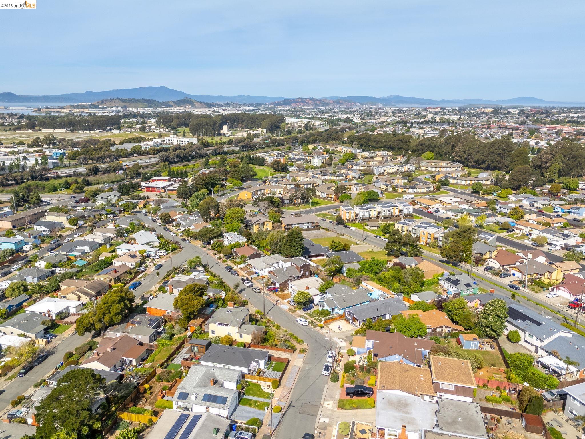 Detail Gallery Image 43 of 45 For 1354 Santa Clara St, Richmond,  CA 94804 - 4 Beds | 2 Baths