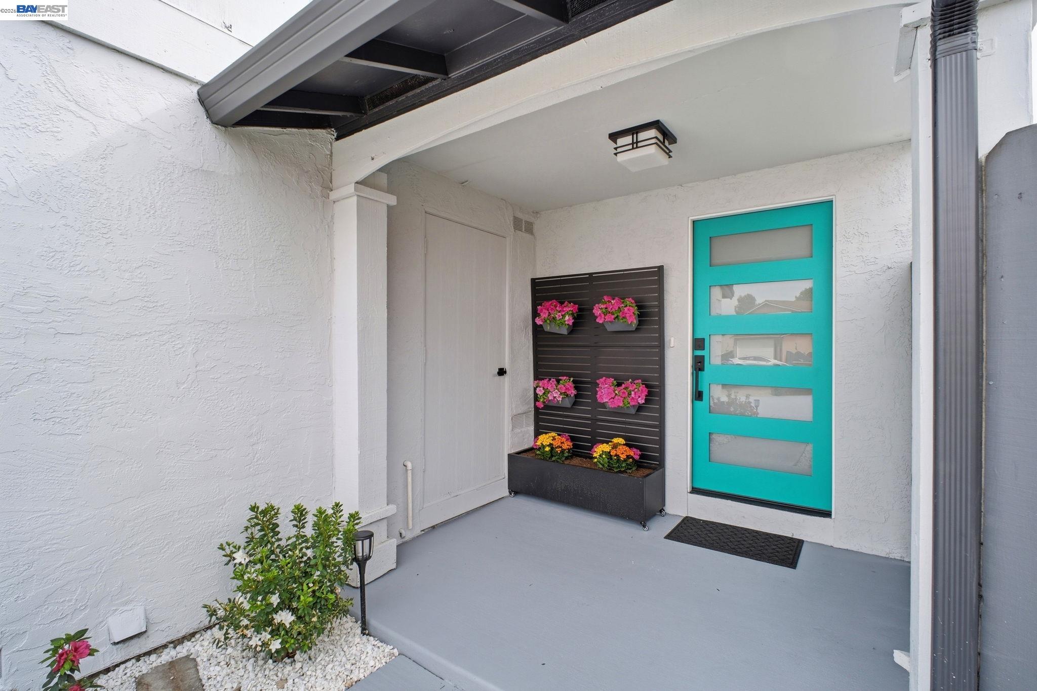 Detail Gallery Image 7 of 54 For 3568 Cattail Ct, Union City,  CA 94587 - 3 Beds | 2/1 Baths